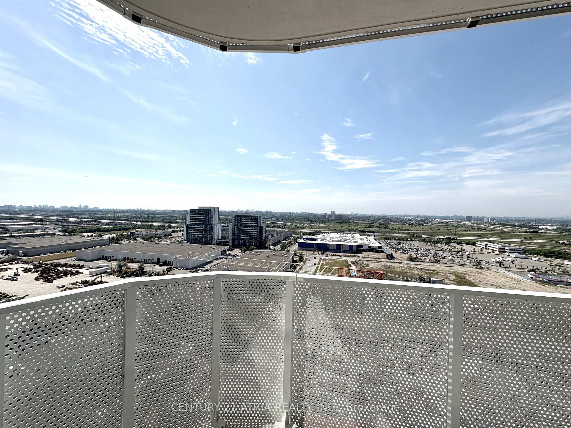 Photo 14 of Unit 2310, 28 Interchange Way, Vaughan, Vaughan Corporate Centre — HOMEH