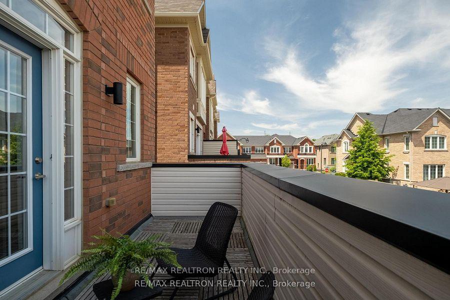 Photo 35 of 37 Torah Gate, Vaughan, Patterson — HOMEH