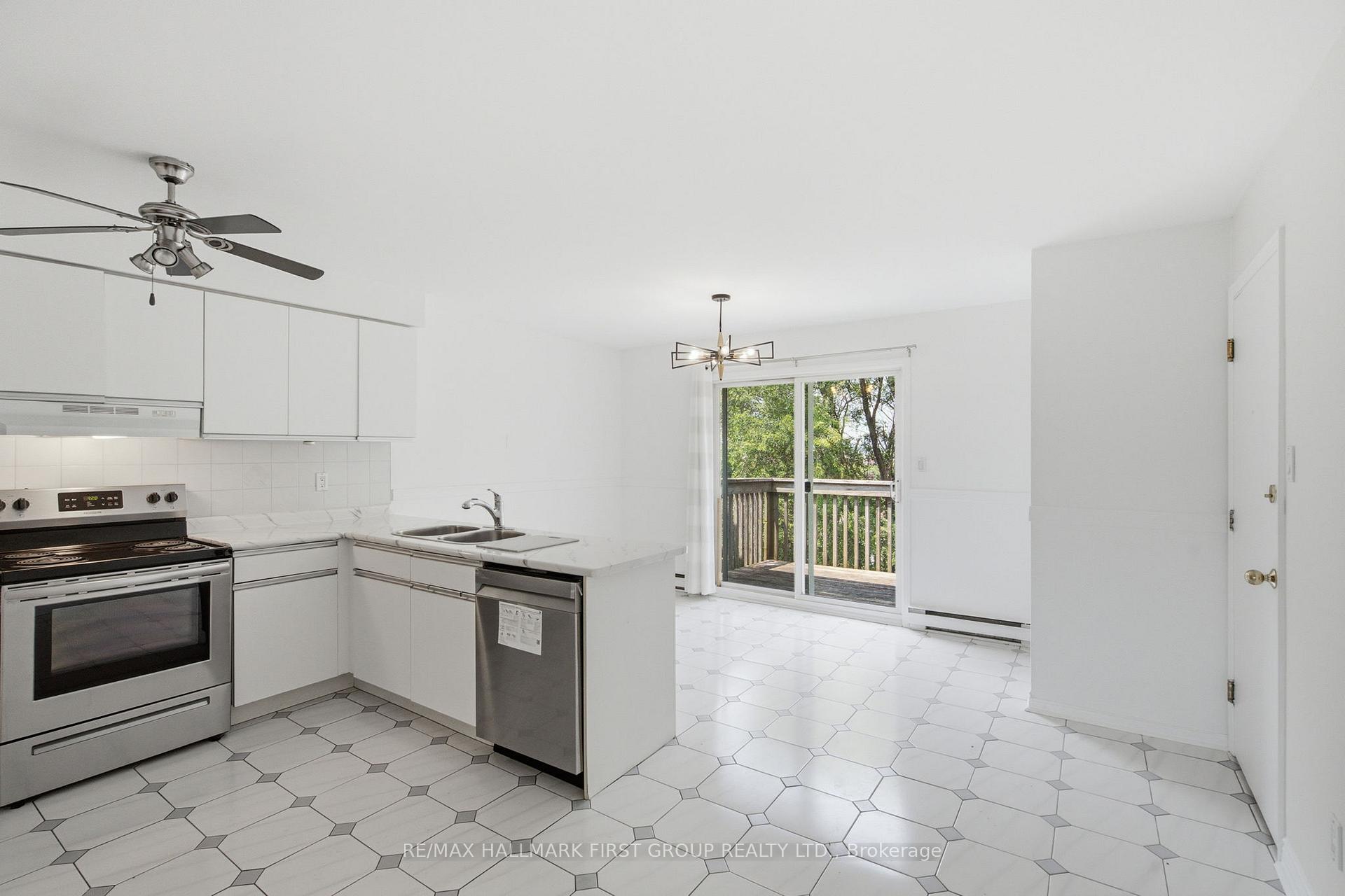 Photo 8 of 314 Hillside Avenue, Oshawa, Vanier — HOMEH