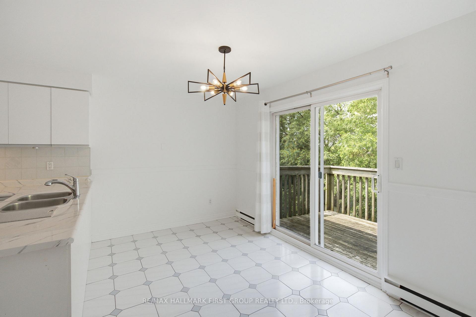 Photo 11 of 314 Hillside Avenue, Oshawa, Vanier — HOMEH