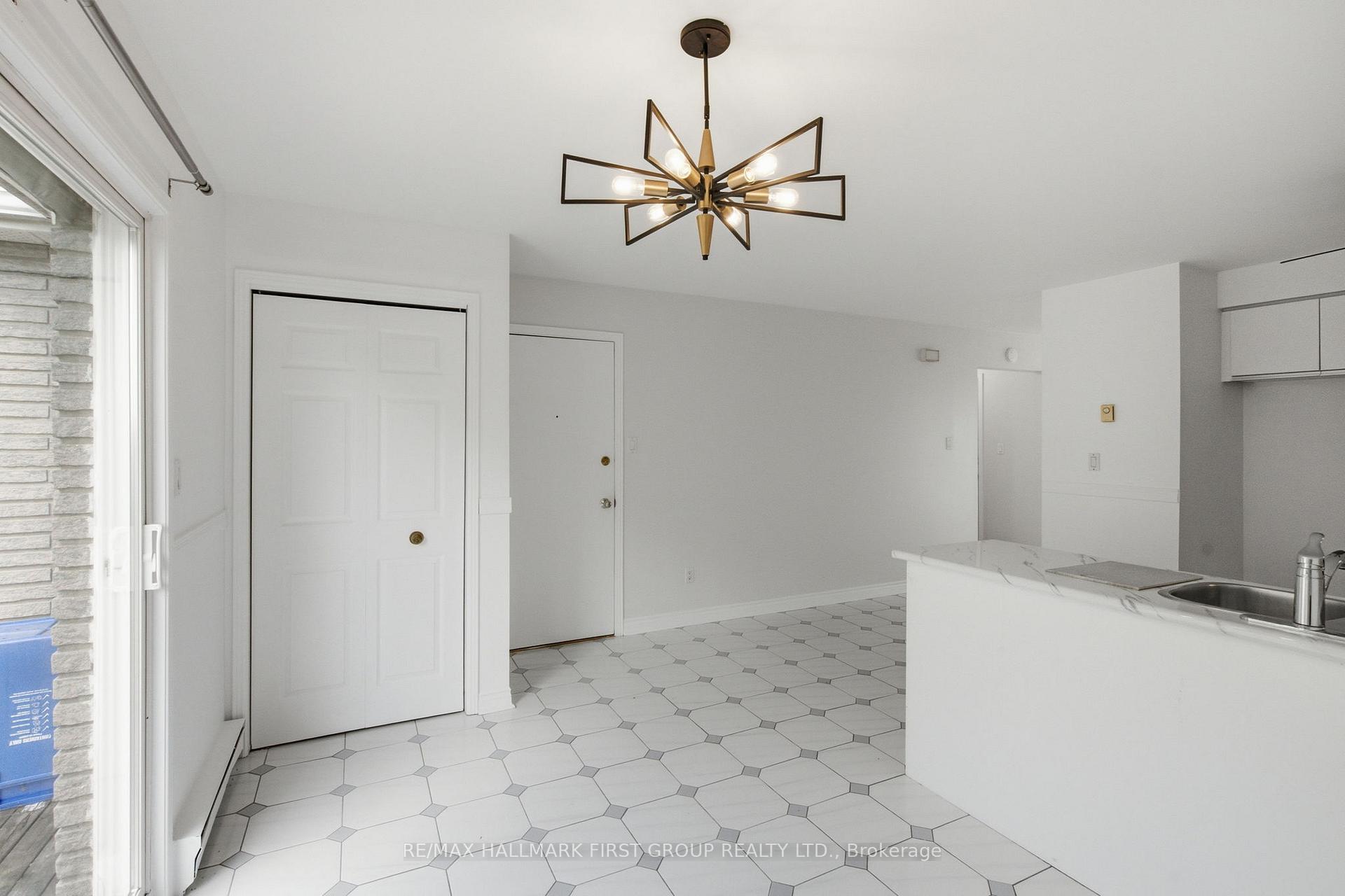 Photo 13 of 314 Hillside Avenue, Oshawa, Vanier — HOMEH
