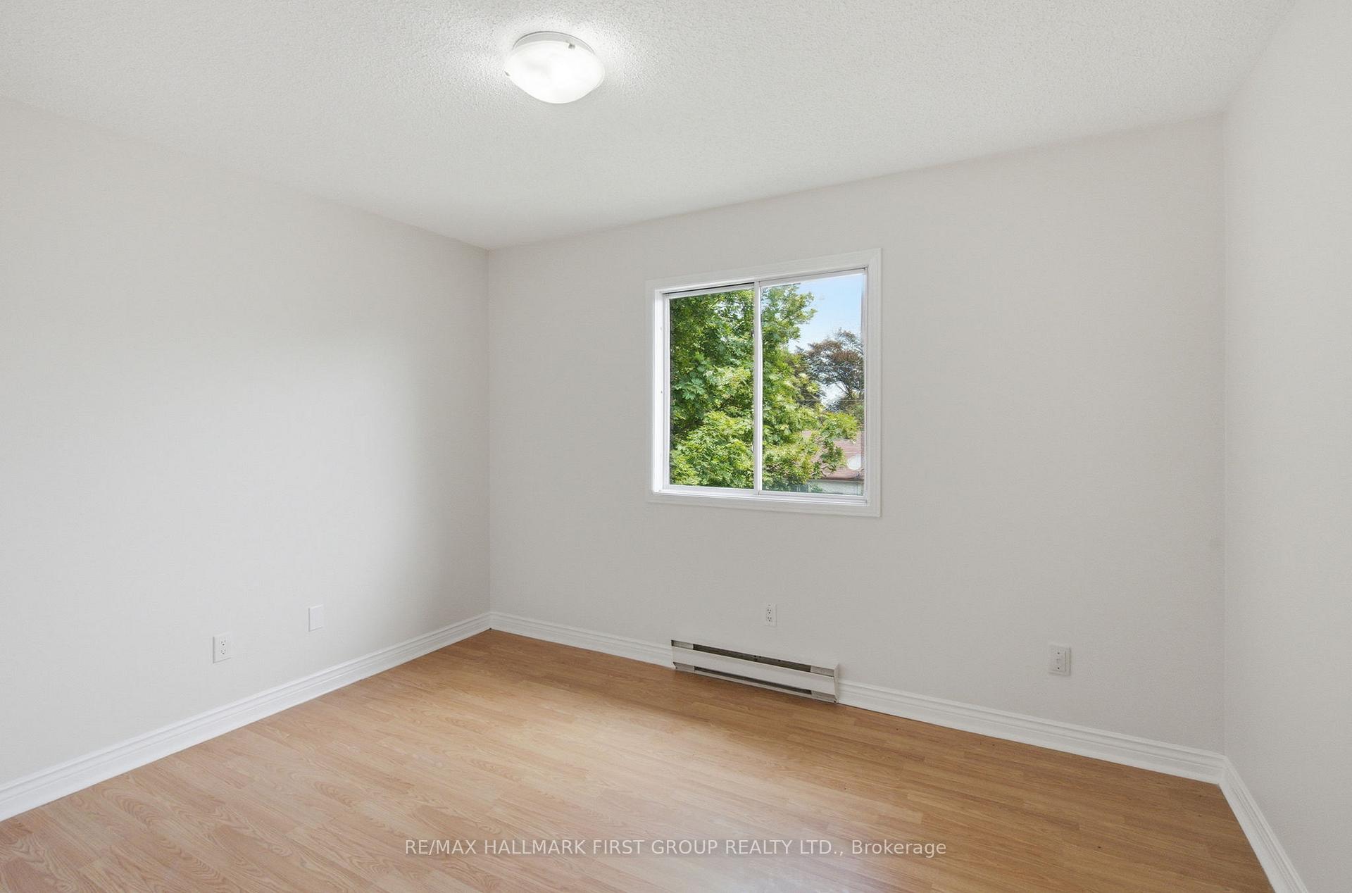 Photo 17 of 314 Hillside Avenue, Oshawa, Vanier — HOMEH