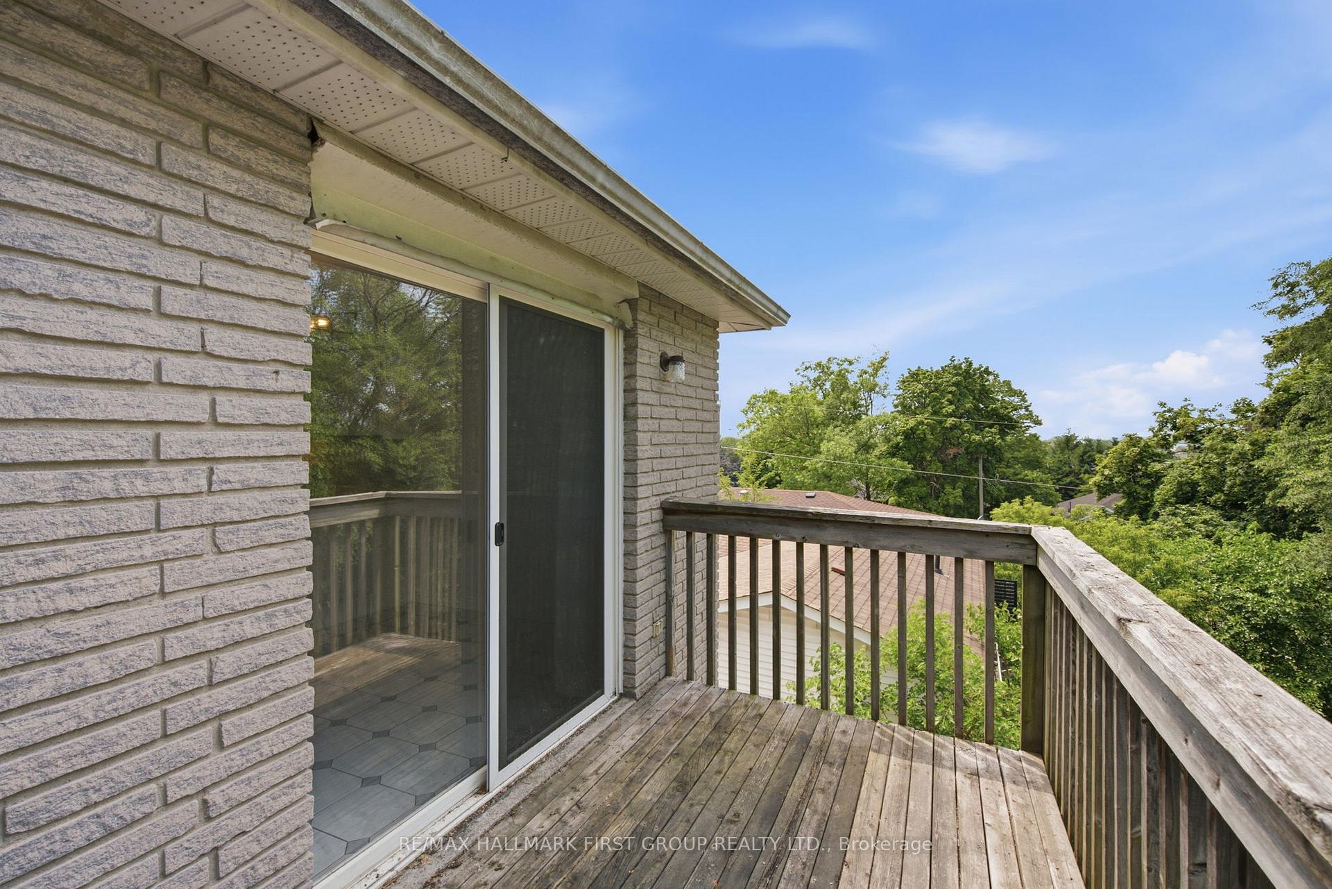 Photo 24 of 314 Hillside Avenue, Oshawa, Vanier — HOMEH