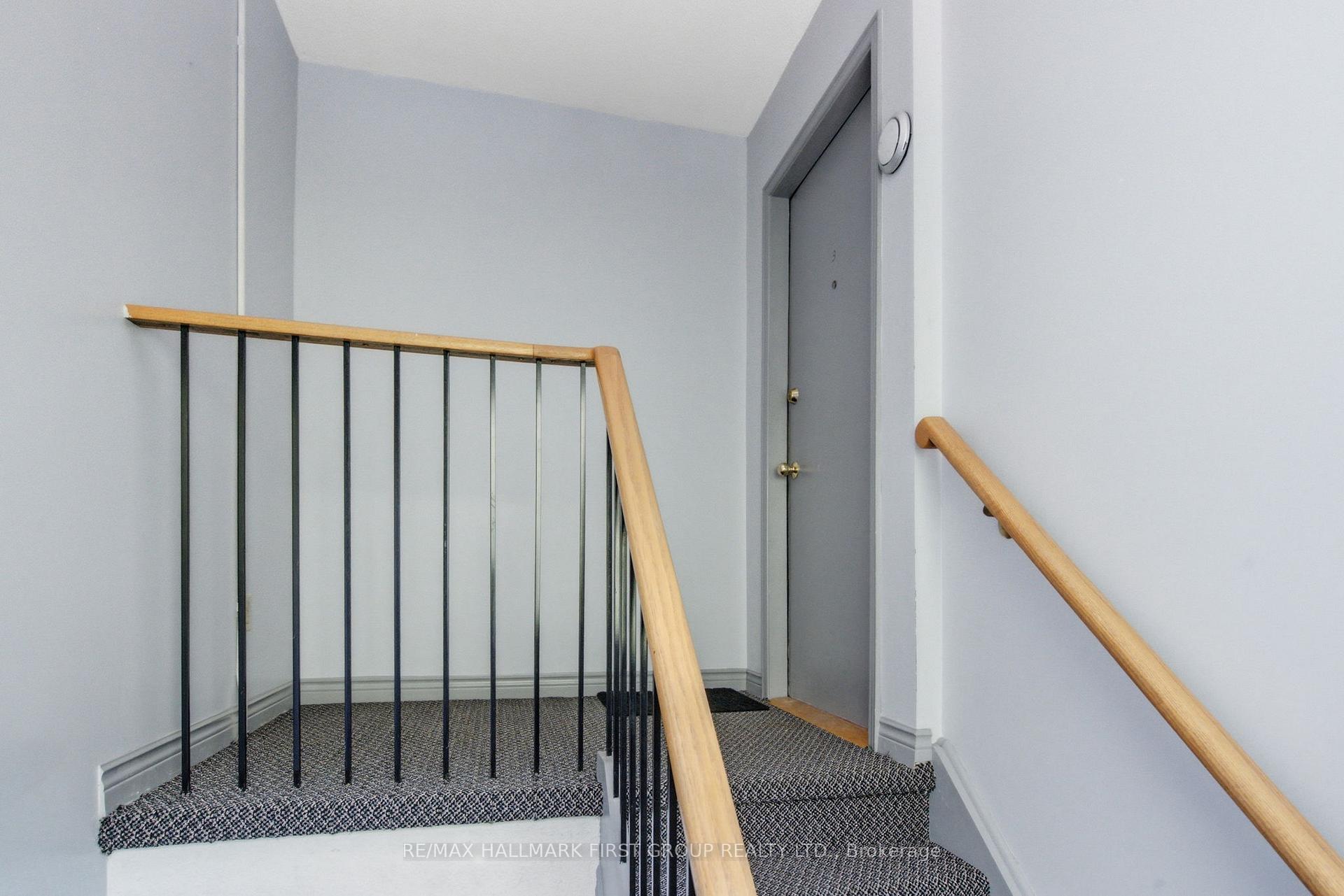 Photo 32 of 314 Hillside Avenue, Oshawa, Vanier — HOMEH