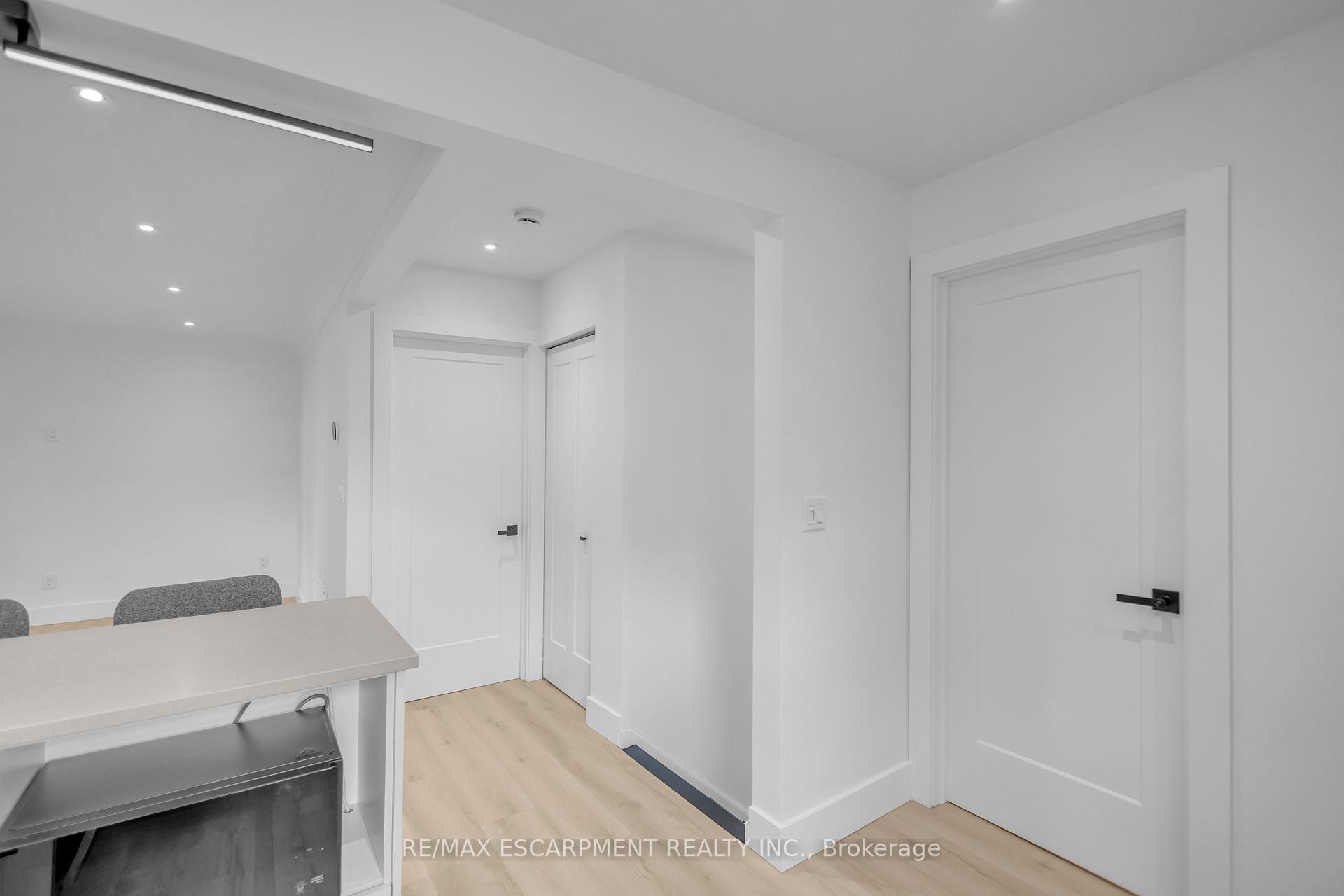 Photo 15 of 253 Fernwood Crescent, Hamilton, Hampton Heights — HOMEH