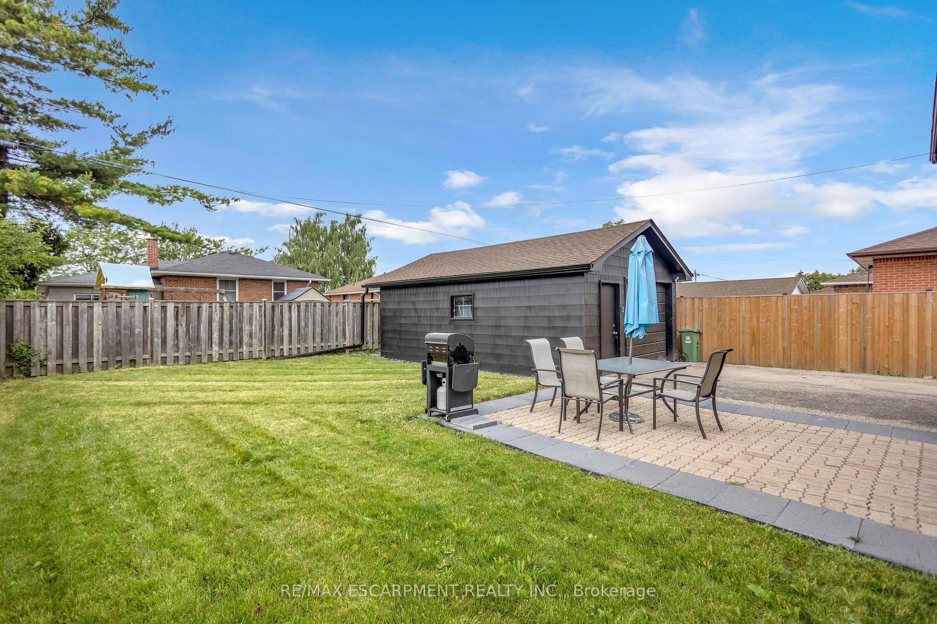 Photo 32 of 253 Fernwood Crescent, Hamilton, Hampton Heights — HOMEH