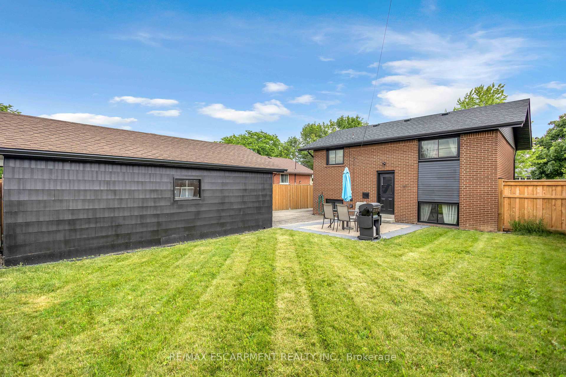 Photo 33 of 253 Fernwood Crescent, Hamilton, Hampton Heights — HOMEH