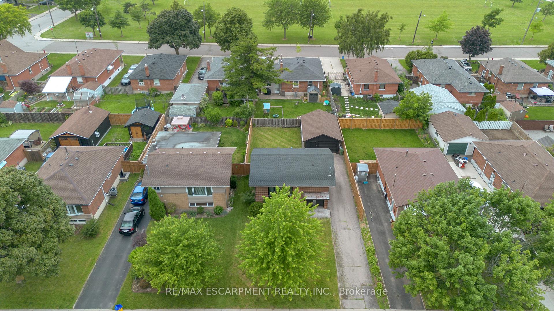 Photo 39 of 253 Fernwood Crescent, Hamilton, Hampton Heights — HOMEH