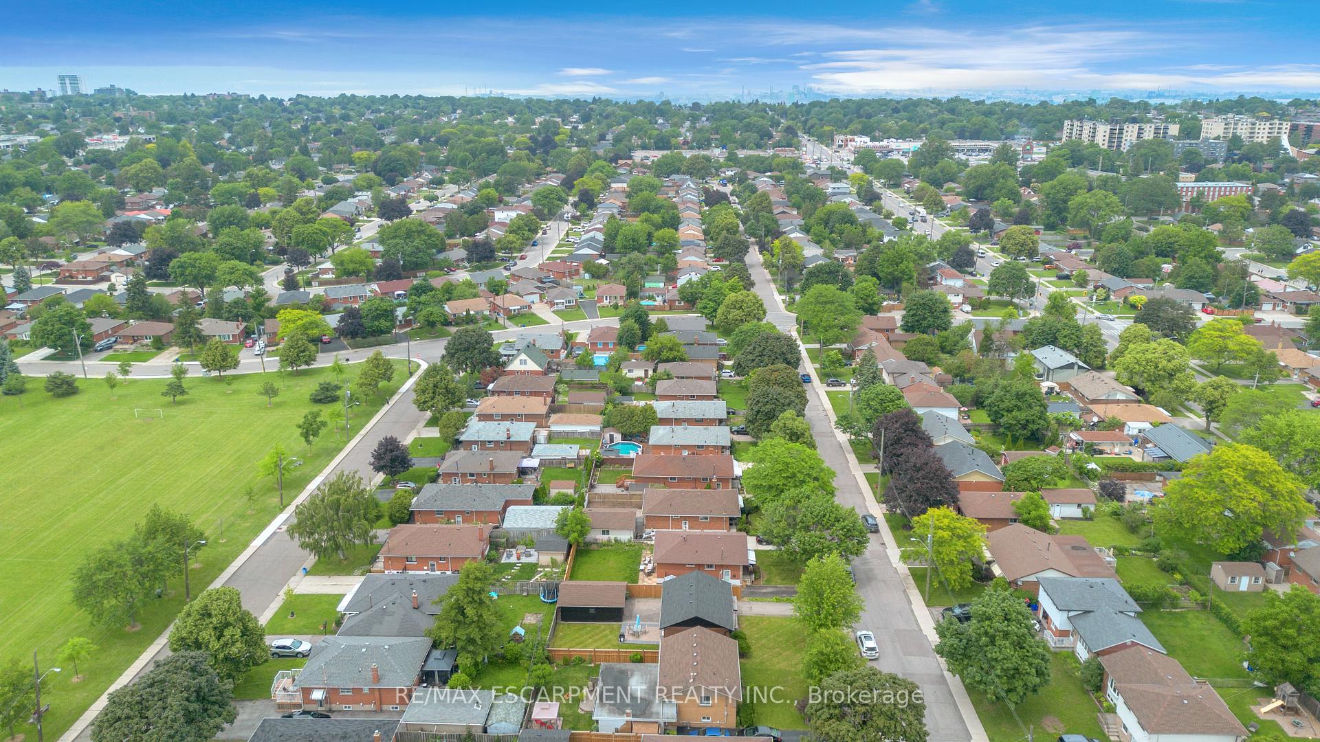 Photo 45 of 253 Fernwood Crescent, Hamilton, Hampton Heights — HOMEH