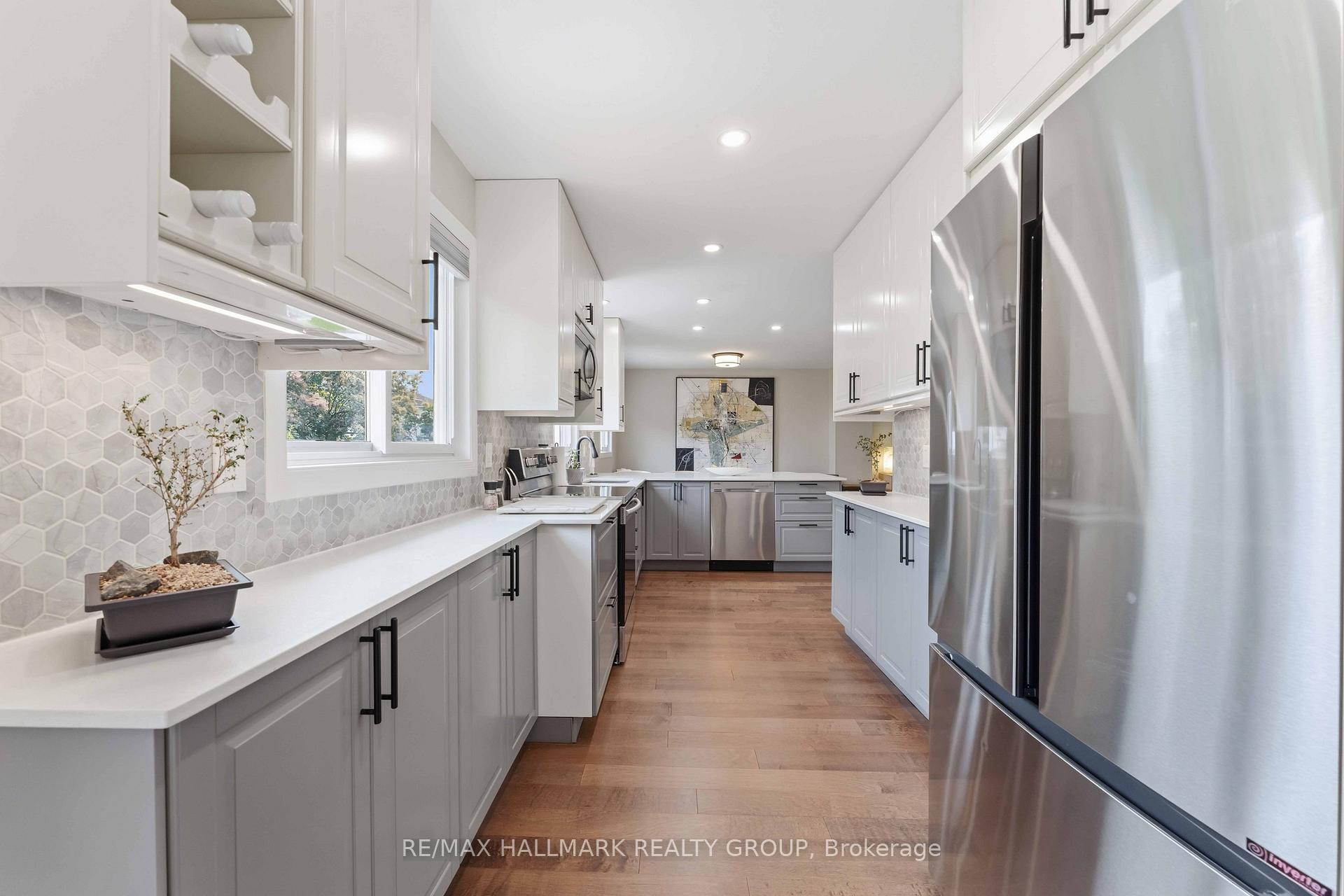 Photo 15 of 1593 Bottriell Way, Ottawa, Fallingbrook/Pineridge — HOMEH