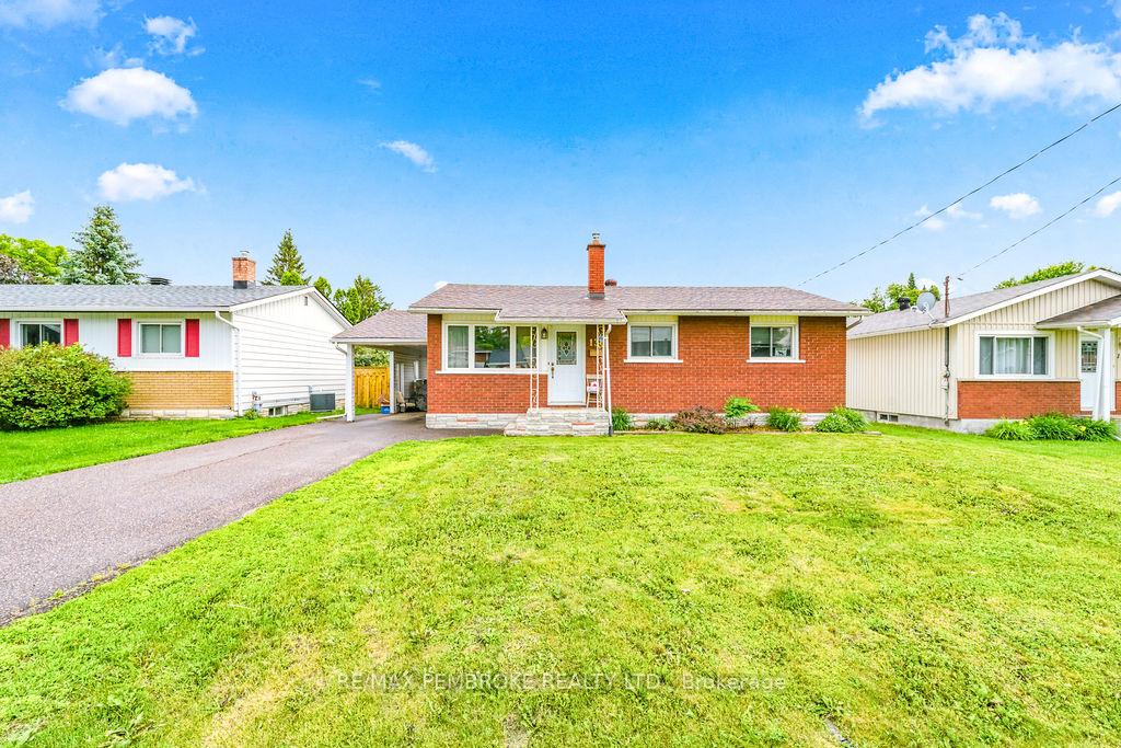 Photo 28 of 136 Ellis Avenue, Pembroke, Pembroke — HOMEH