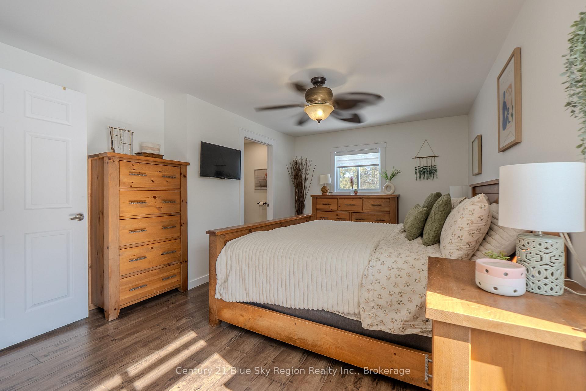 Photo 17 of 278 Tower Drive, North Bay, Airport — HOMEH