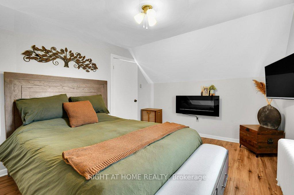 Photo 20 of 83 Harvey Street, Ottawa, Ottawa East — HOMEH
