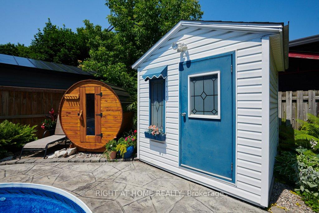 Photo 33 of 83 Harvey Street, Ottawa, Ottawa East — HOMEH