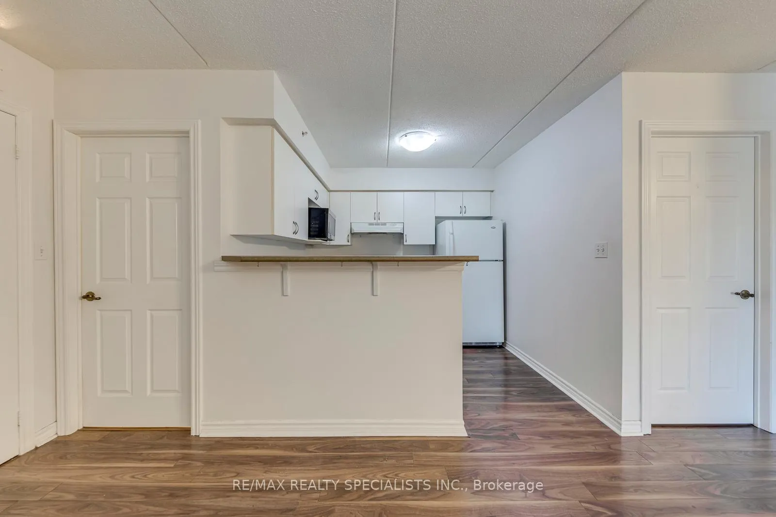 Photo 14 of Unit 308, 2035 Appleby Line, Burlington, Uptown — HOMEH