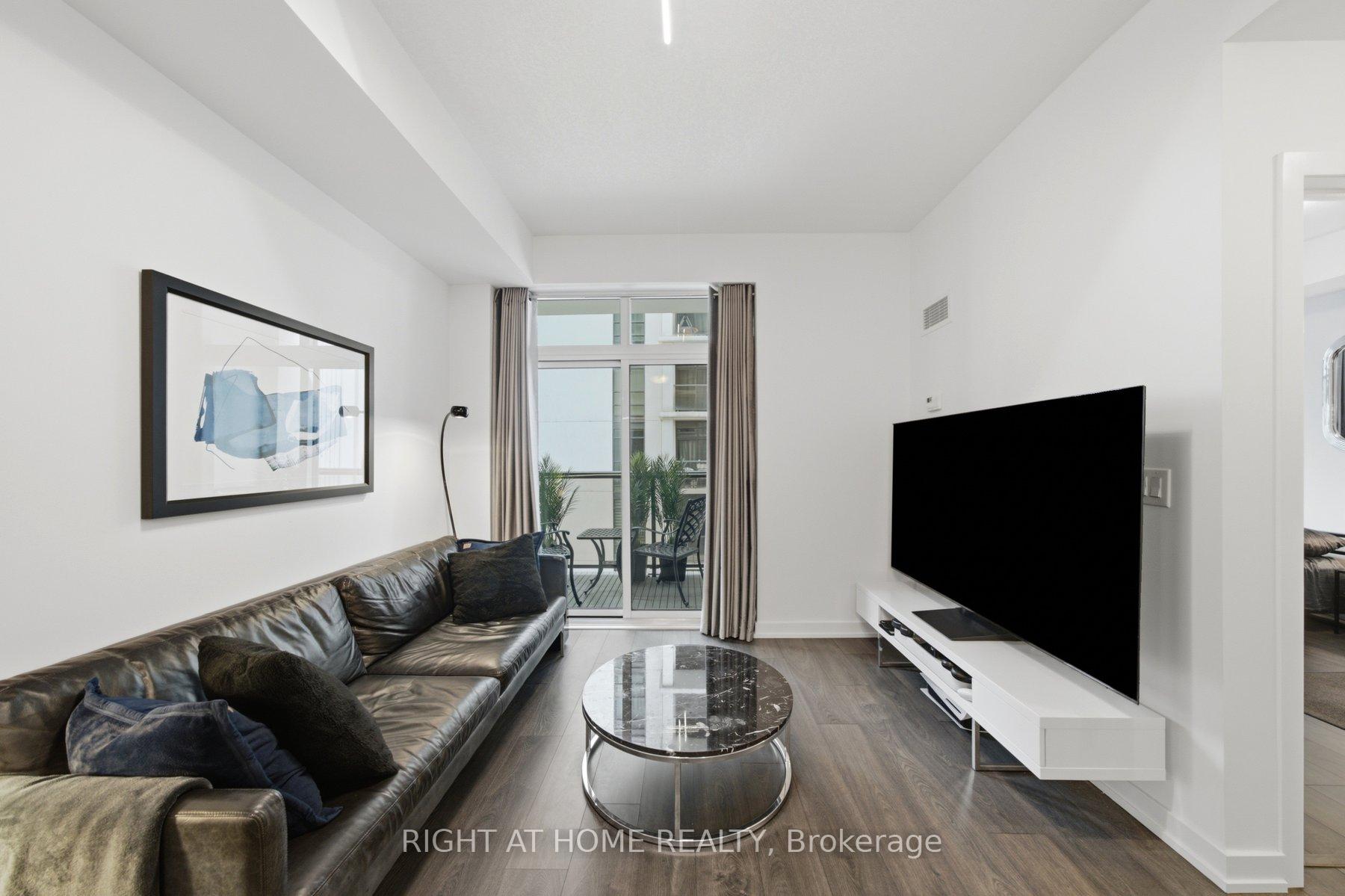 Photo 8 of Unit 603, 81 Robinson Street, Hamilton, Durand — HOMEH