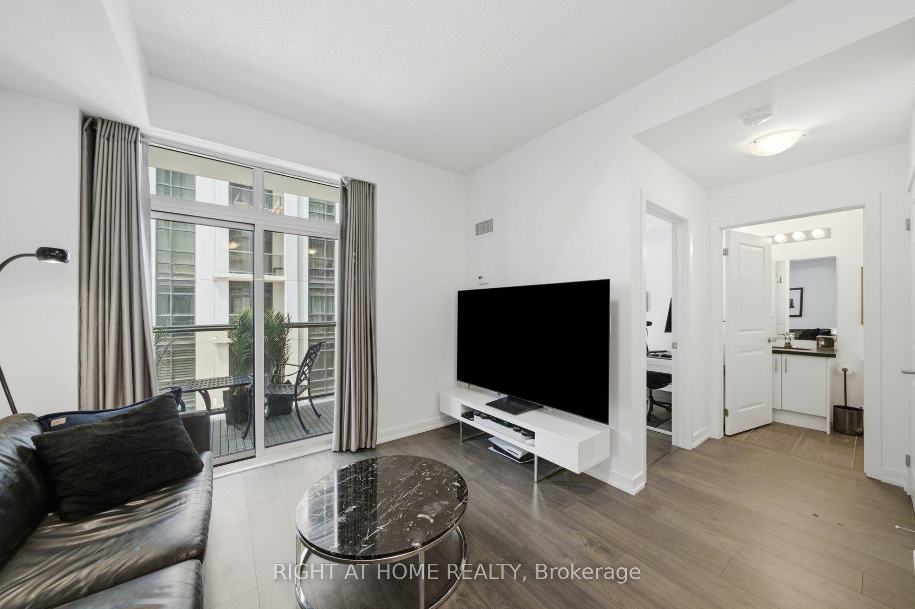 Photo 9 of Unit 603, 81 Robinson Street, Hamilton, Durand — HOMEH