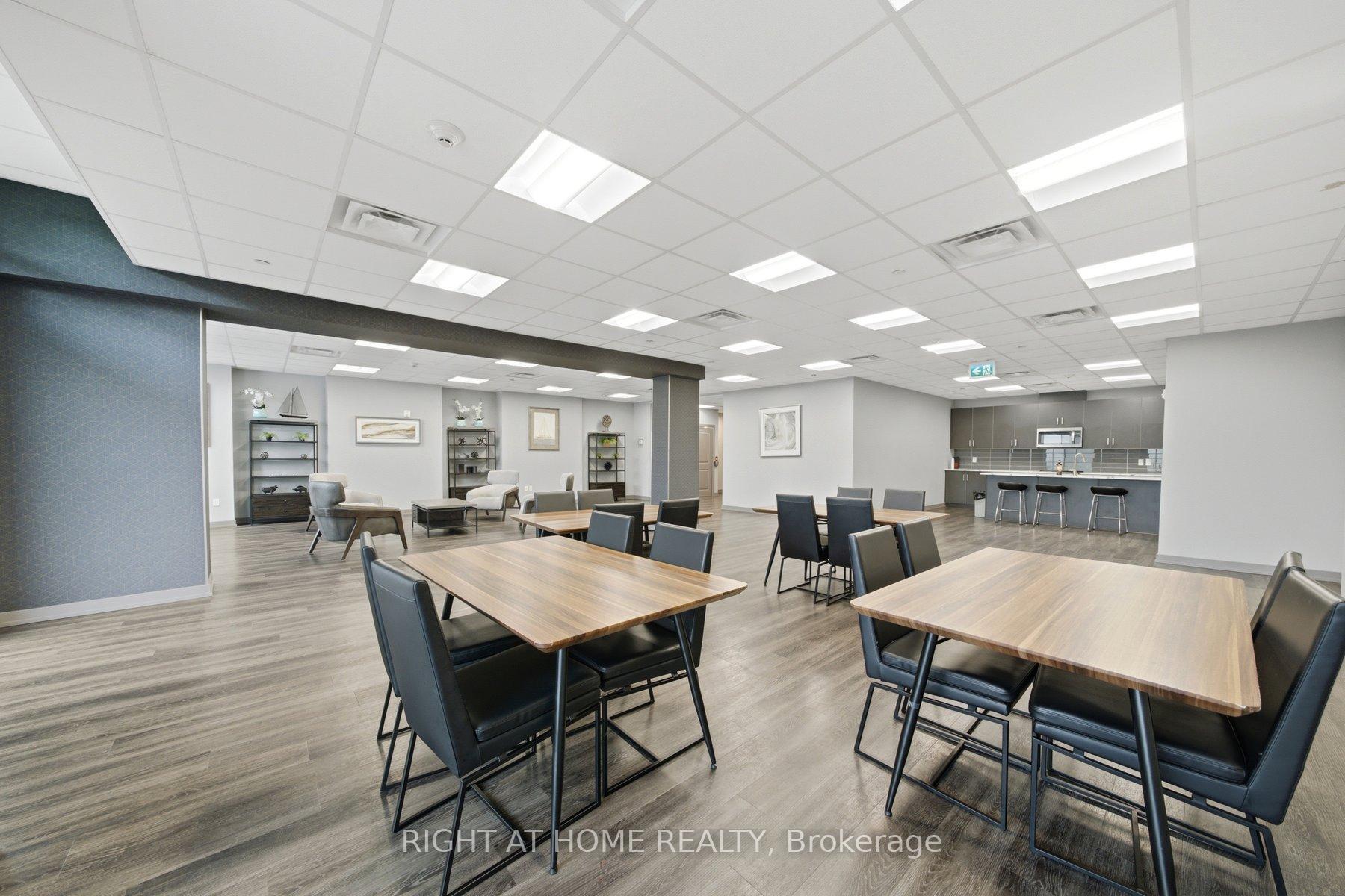 Photo 14 of Unit 603, 81 Robinson Street, Hamilton, Durand — HOMEH