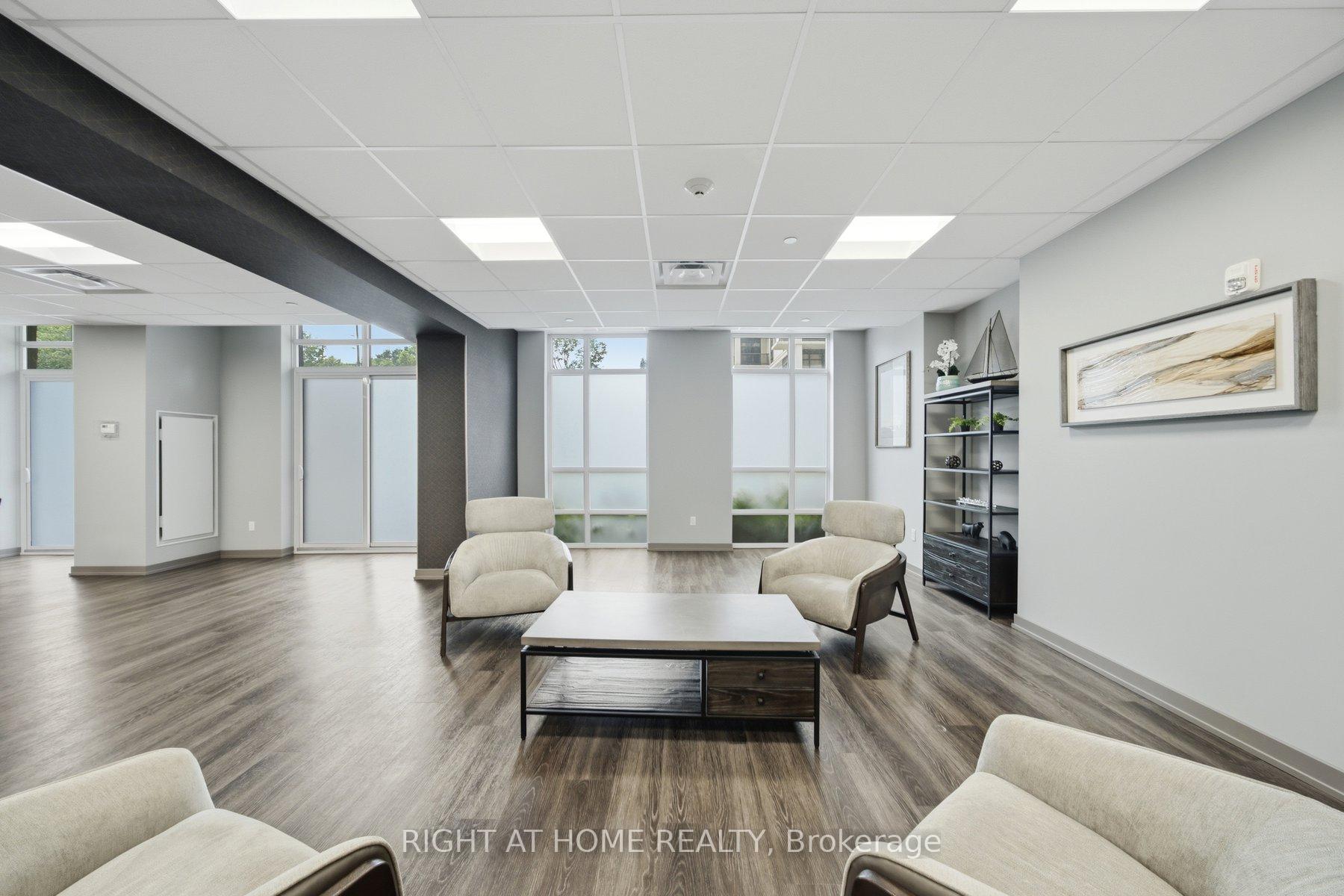 Photo 15 of Unit 603, 81 Robinson Street, Hamilton, Durand — HOMEH