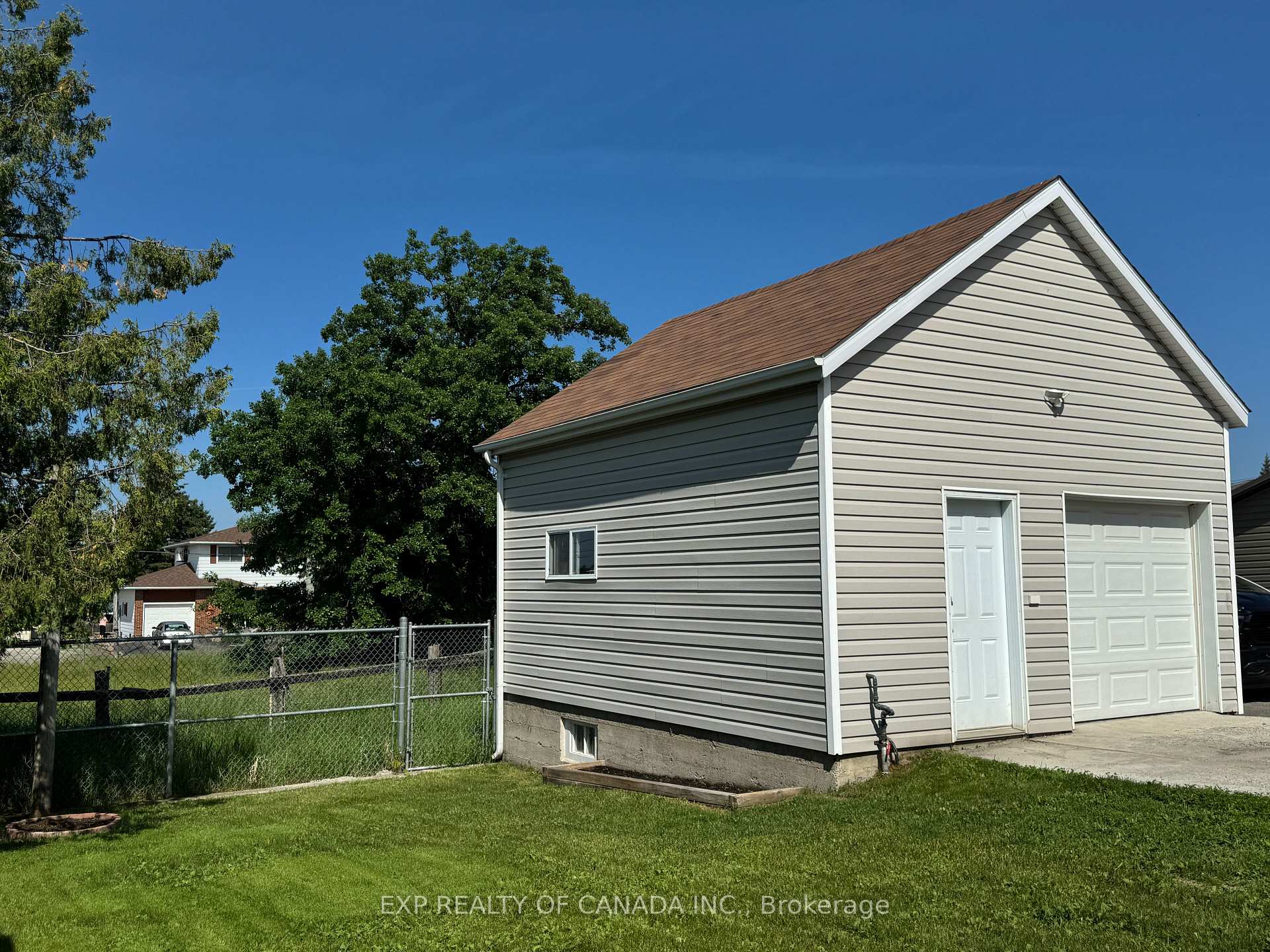 Photo 4 of 509 Pine Street S, Timmins, TS - SE — HOMEH