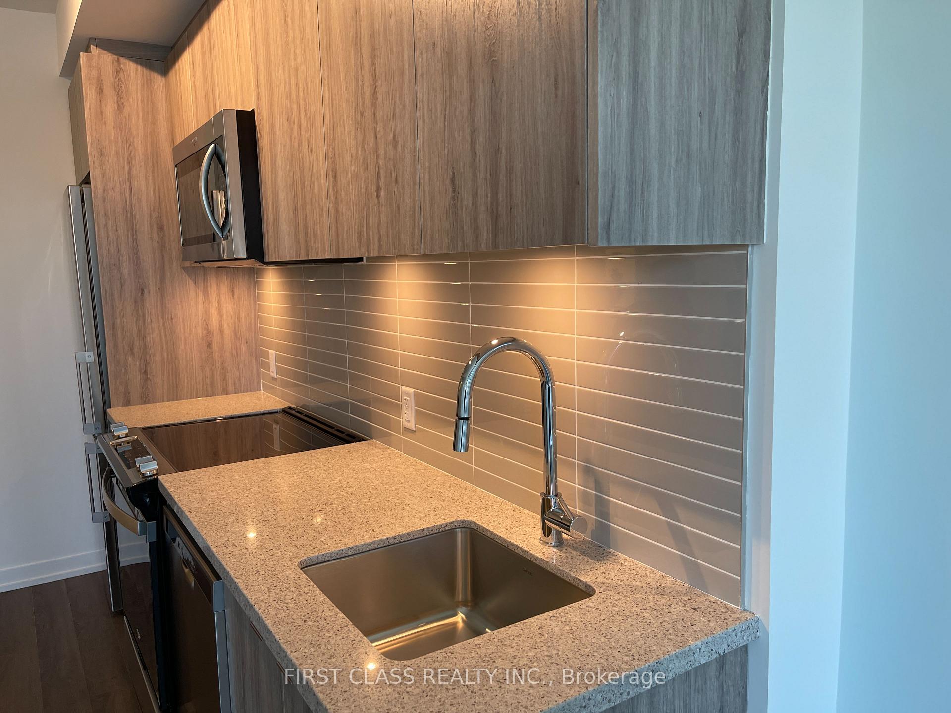 Photo 10 of Unit 503E, 8868 Yonge Street, Richmond Hill, South Richvale — HOMEH