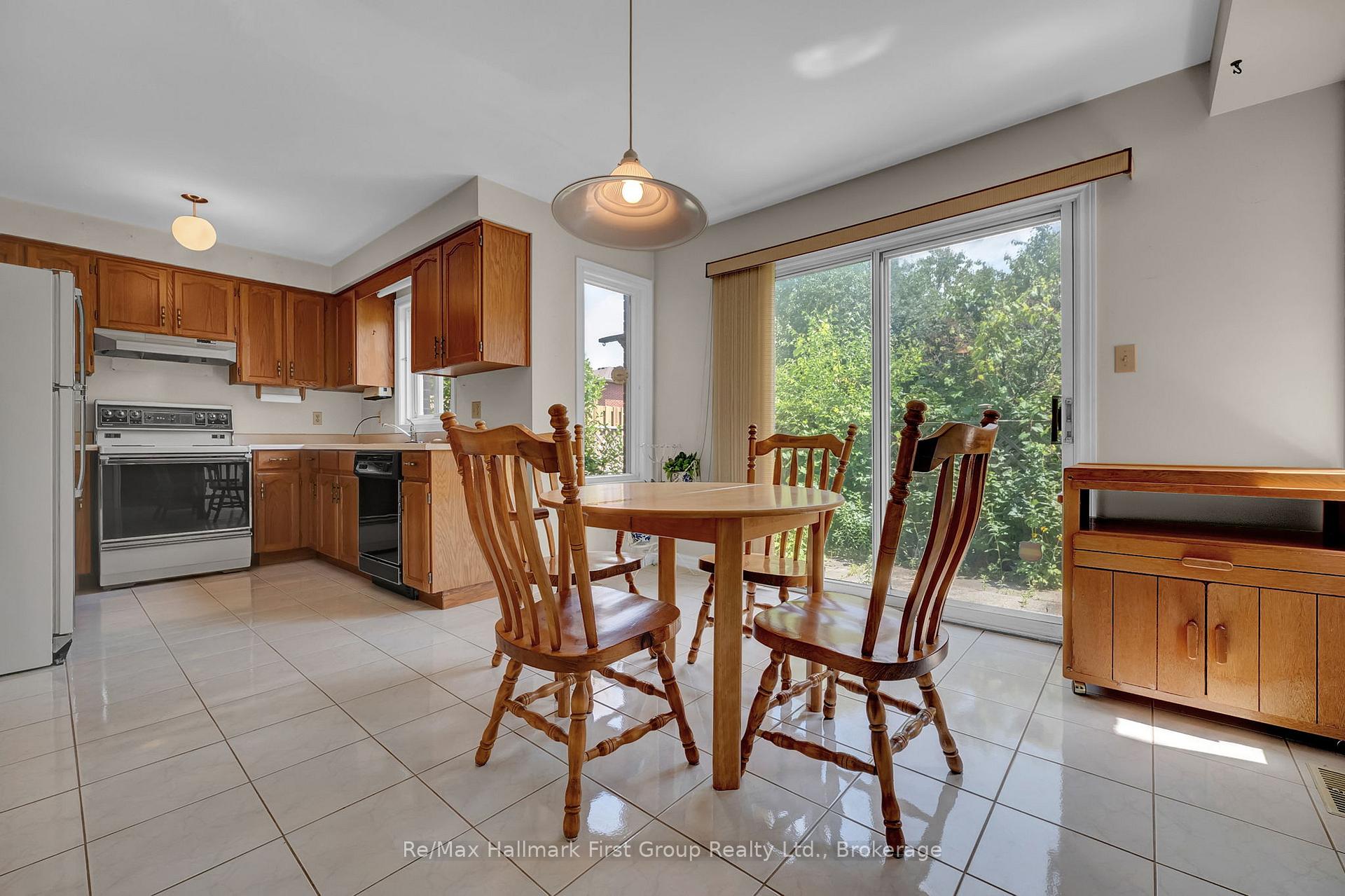 Photo 15 of 1911 Rosebank Road, Pickering, Amberlea — HOMEH