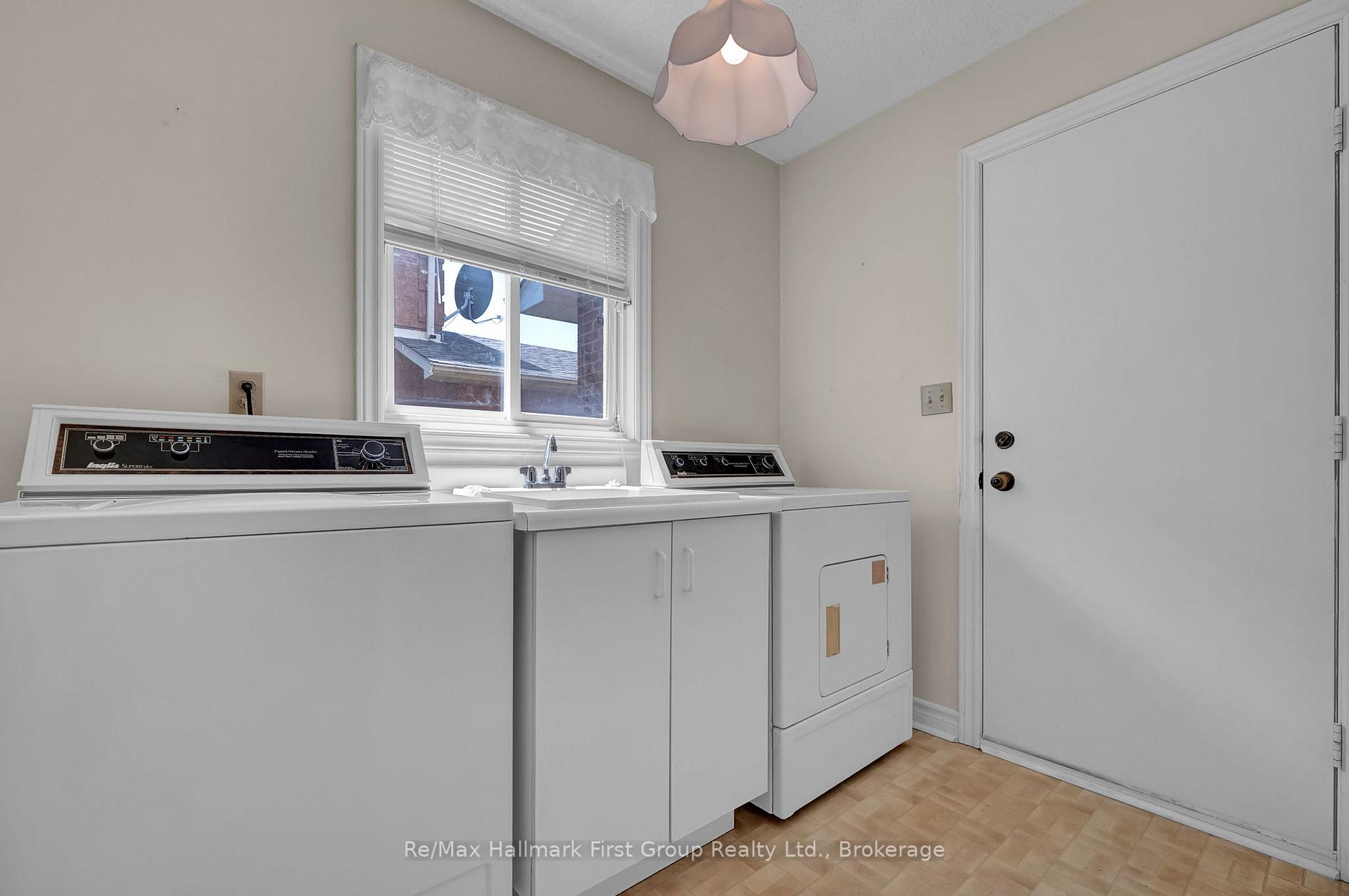 Photo 22 of 1911 Rosebank Road, Pickering, Amberlea — HOMEH