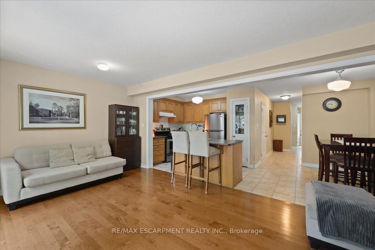 Photo 20 of Unit 3, 222 Fall Fair Way, Hamilton, Binbrook — HOMEH