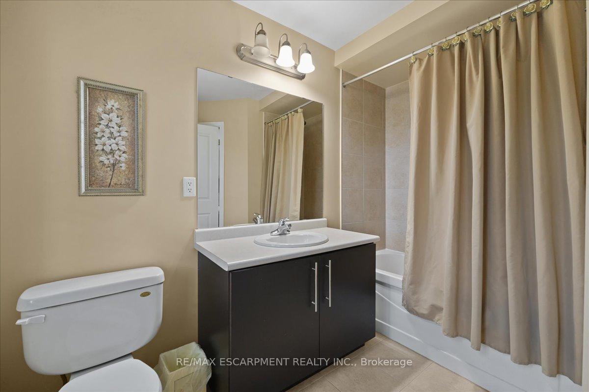 Photo 26 of Unit 3, 222 Fall Fair Way, Hamilton, Binbrook — HOMEH