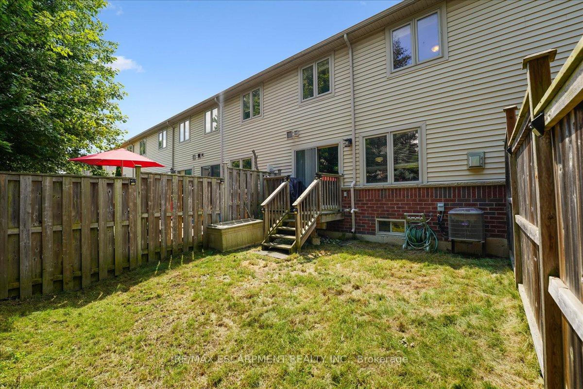 Photo 43 of Unit 3, 222 Fall Fair Way, Hamilton, Binbrook — HOMEH