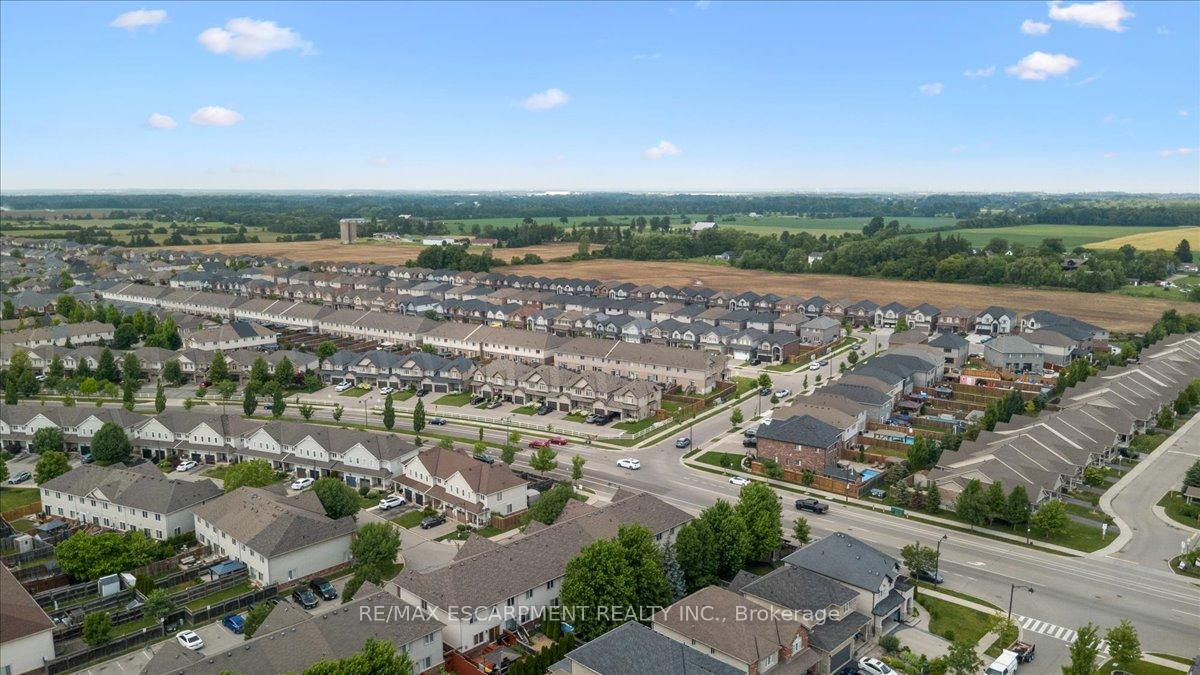 Photo 47 of Unit 3, 222 Fall Fair Way, Hamilton, Binbrook — HOMEH