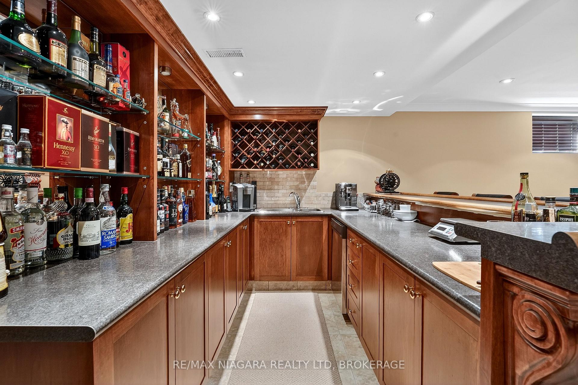 Photo 30 of 6775 Domenic Crescent, Niagara Falls, Stamford — HOMEH