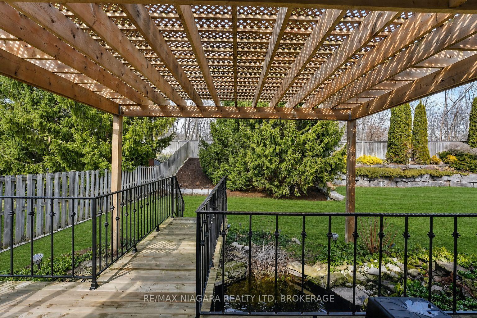 Photo 41 of 6775 Domenic Crescent, Niagara Falls, Stamford — HOMEH