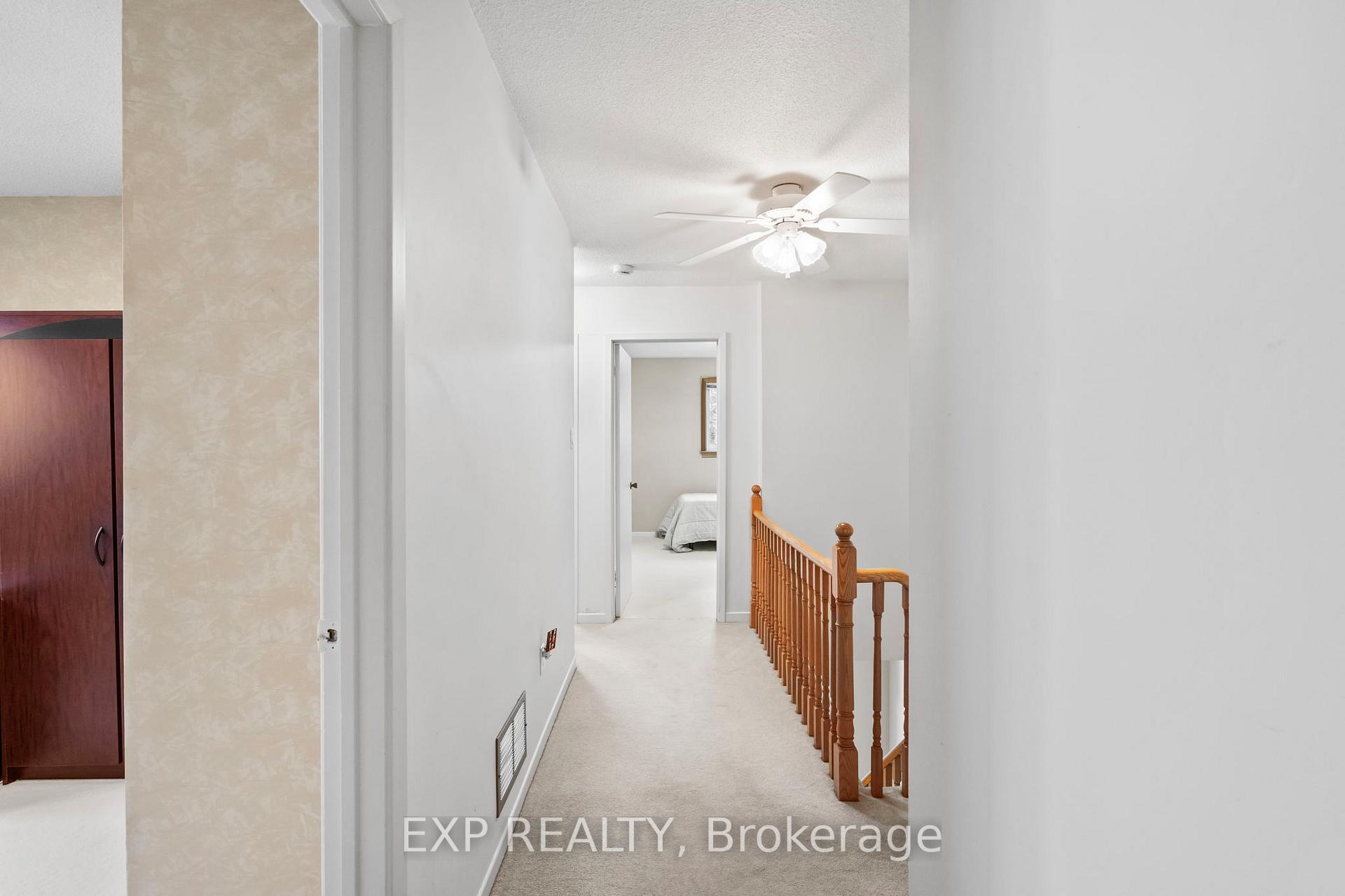Photo 16 of 25 Lilac Avenue, Markham, Aileen-Willowbrook — HOMEH