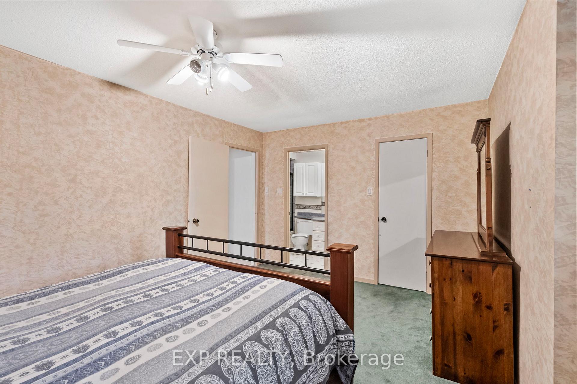 Photo 22 of 25 Lilac Avenue, Markham, Aileen-Willowbrook — HOMEH