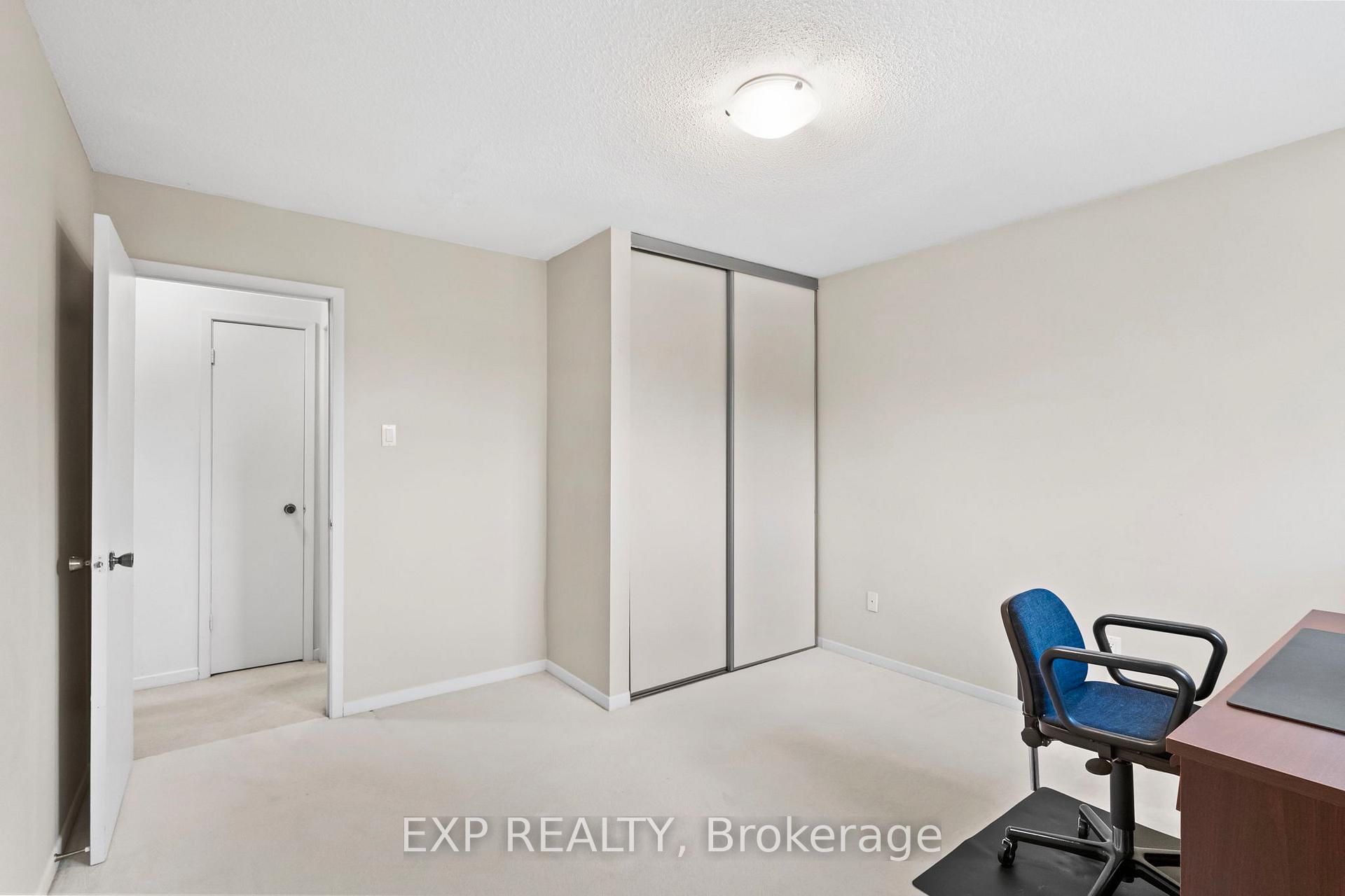 Photo 28 of 25 Lilac Avenue, Markham, Aileen-Willowbrook — HOMEH