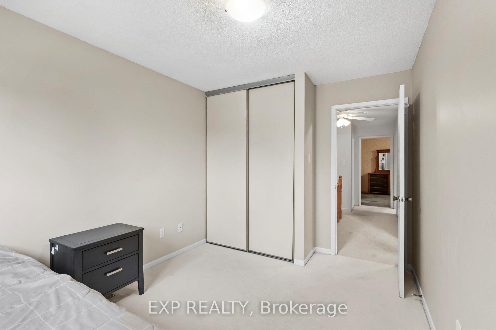 Photo 31 of 25 Lilac Avenue, Markham, Aileen-Willowbrook — HOMEH