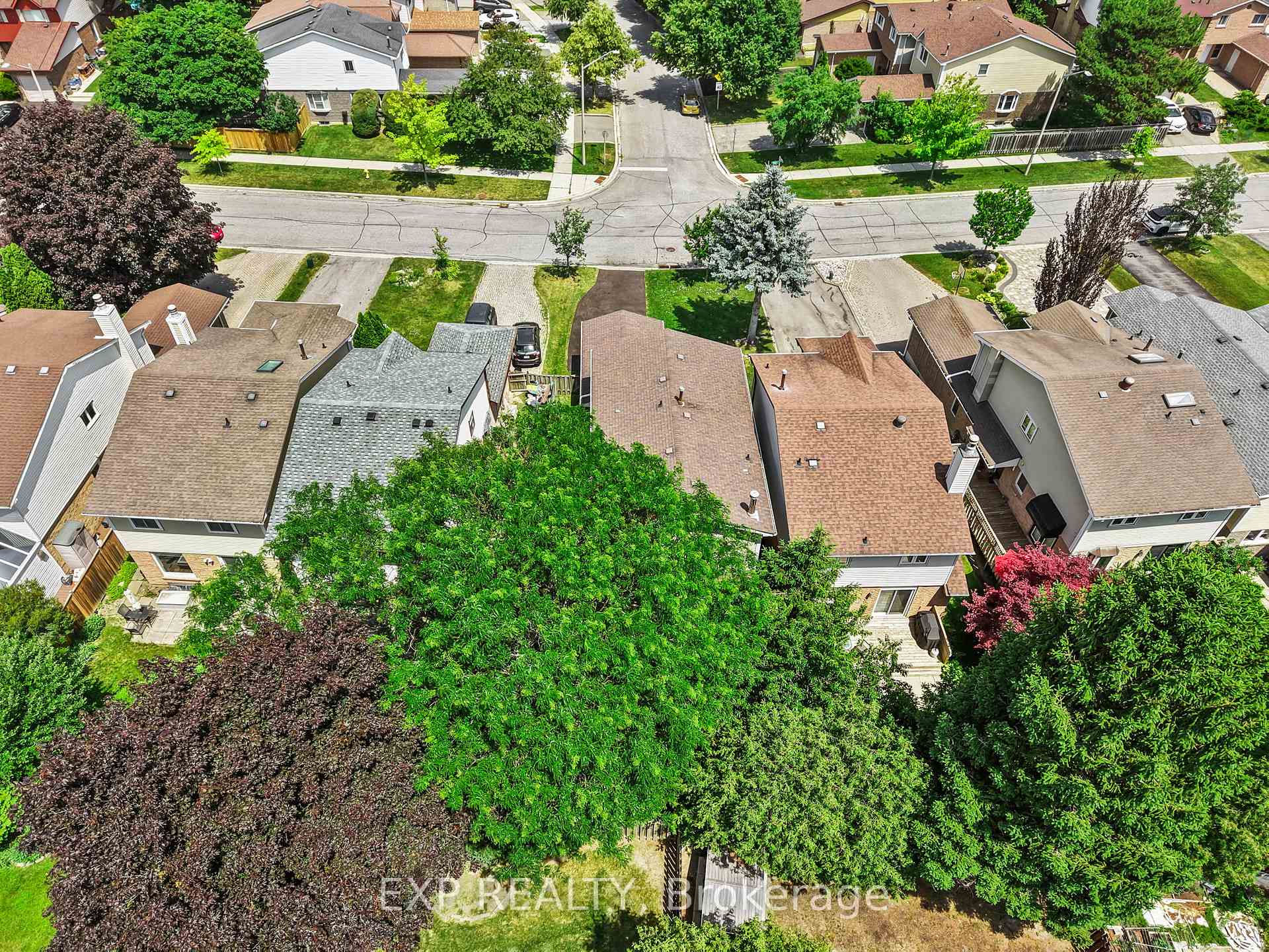Photo 46 of 25 Lilac Avenue, Markham, Aileen-Willowbrook — HOMEH