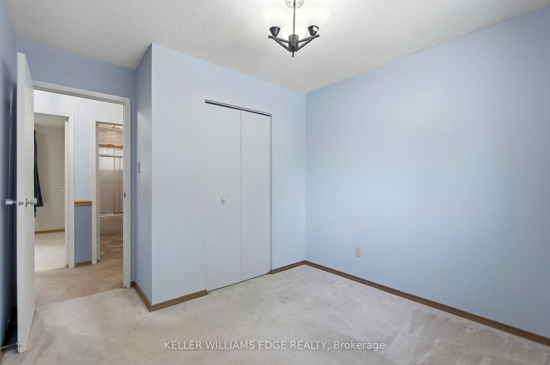 Photo 12 of 2410 Cavendish Drive, Burlington, Brant Hills — HOMEH