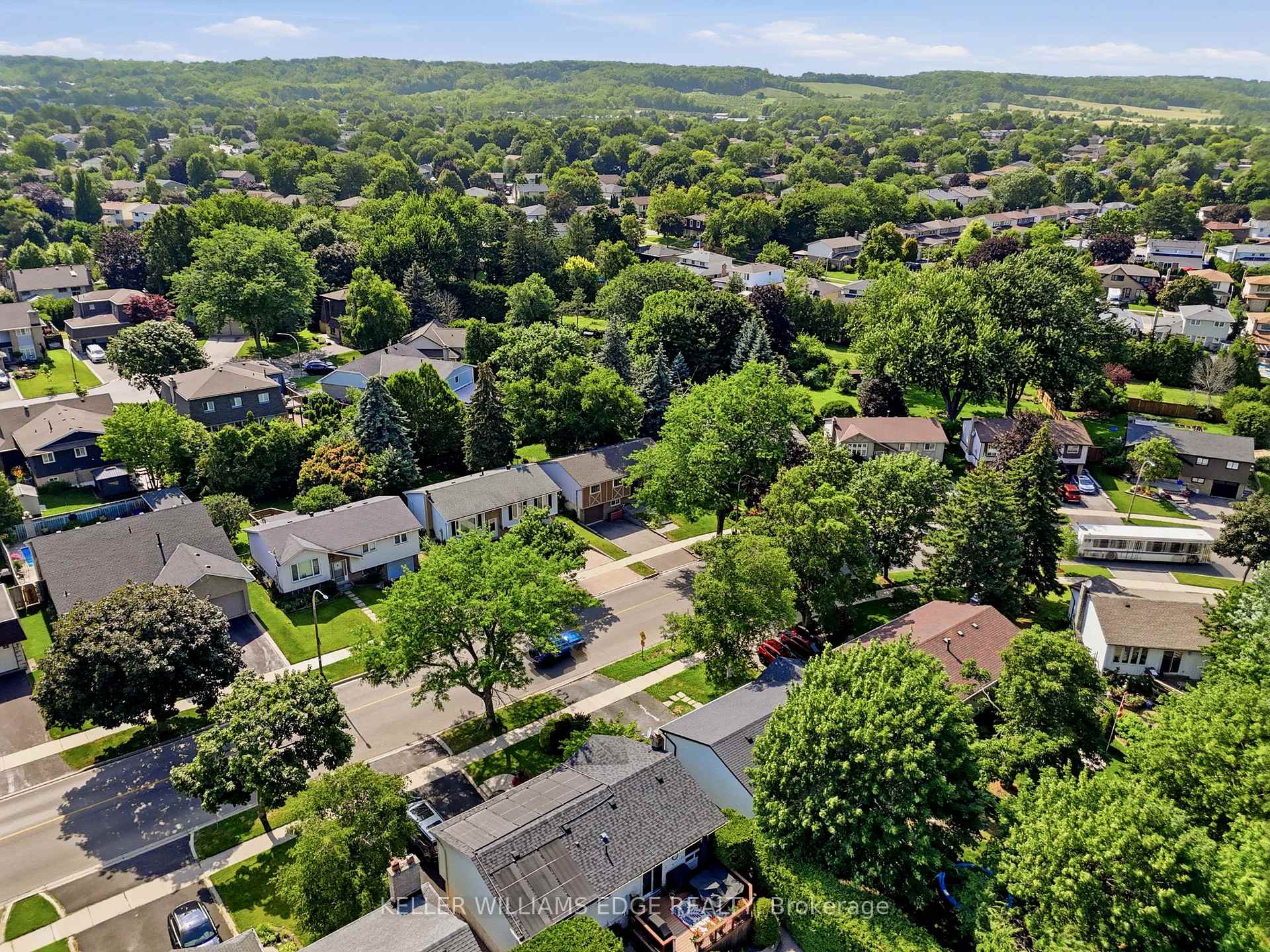 Photo 25 of 2410 Cavendish Drive, Burlington, Brant Hills — HOMEH