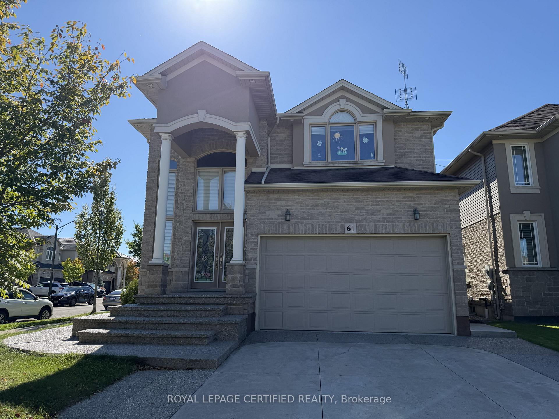 Front of Unit Bsmt, 61 Eagleglen Way