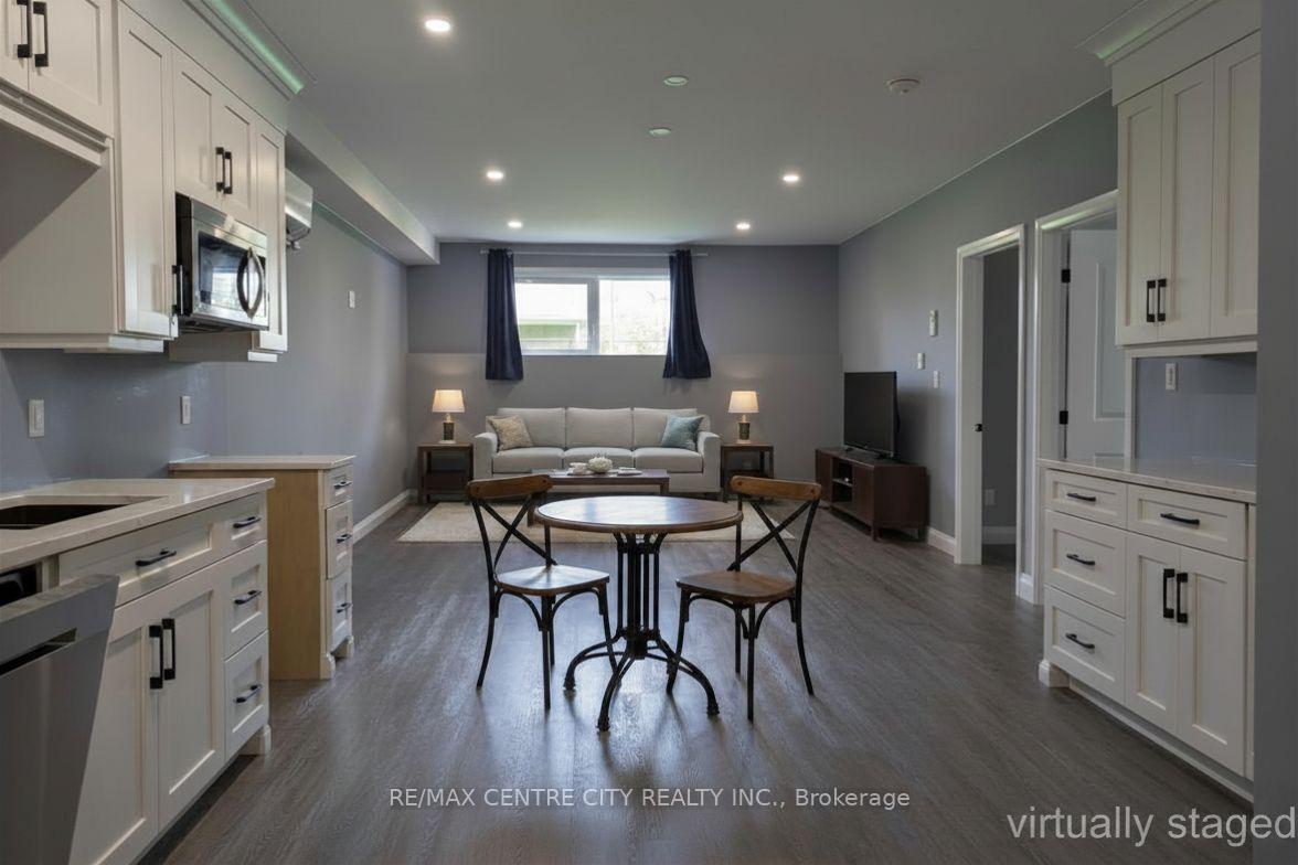 Photo 3 of Unit C, 92 Myrtle Street, Aylmer — HOMEH