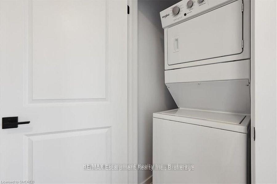 Photo 17 of Unit 423, 470 Dundas Street E, Hamilton, Waterdown — HOMEH