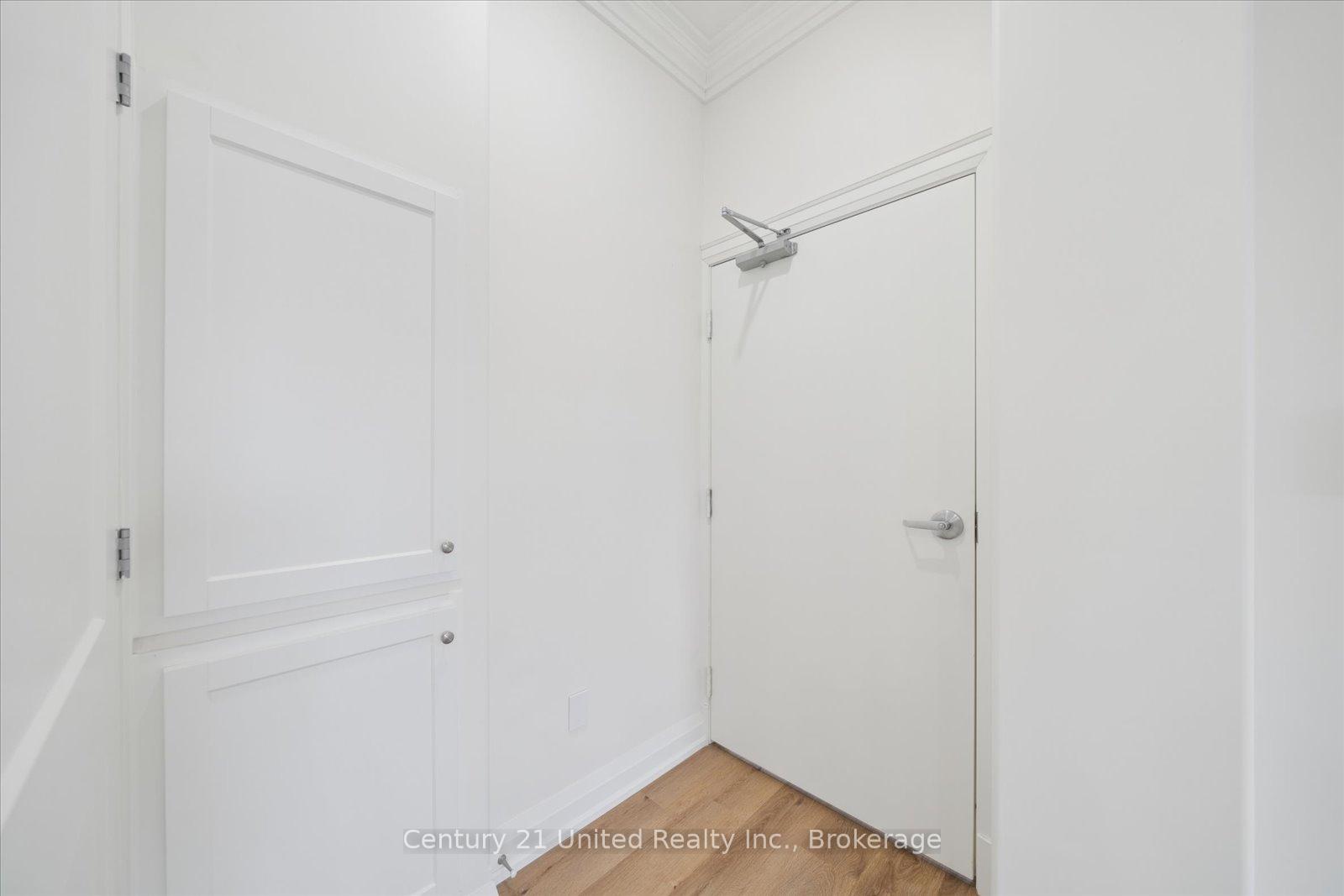 Photo 3 of Unit 201, 1027 Willcox Street, Selwyn — HOMEH