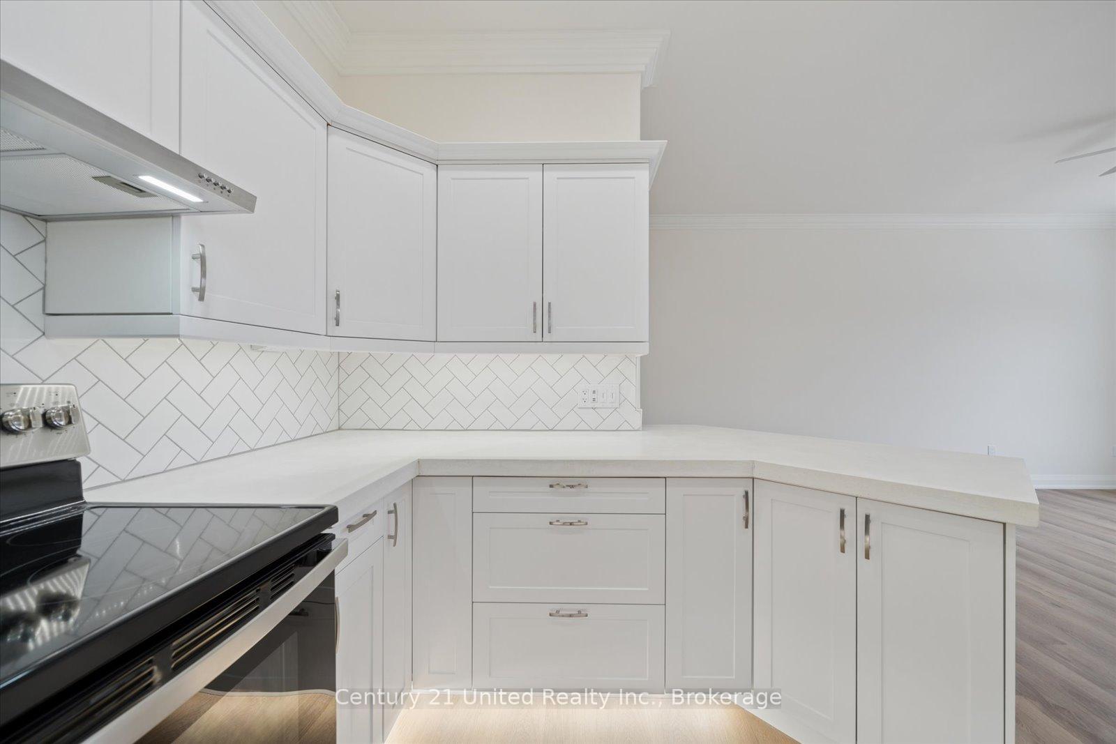 Photo 16 of Unit 201, 1027 Willcox Street, Selwyn — HOMEH