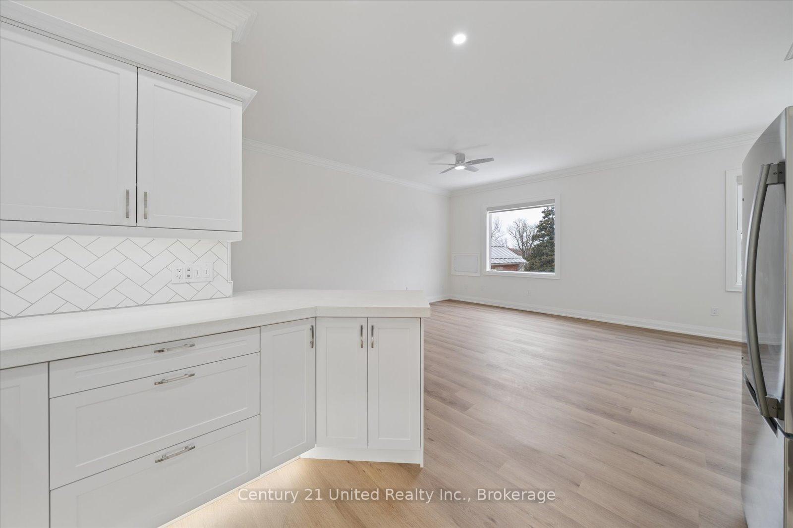 Photo 17 of Unit 201, 1027 Willcox Street, Selwyn — HOMEH