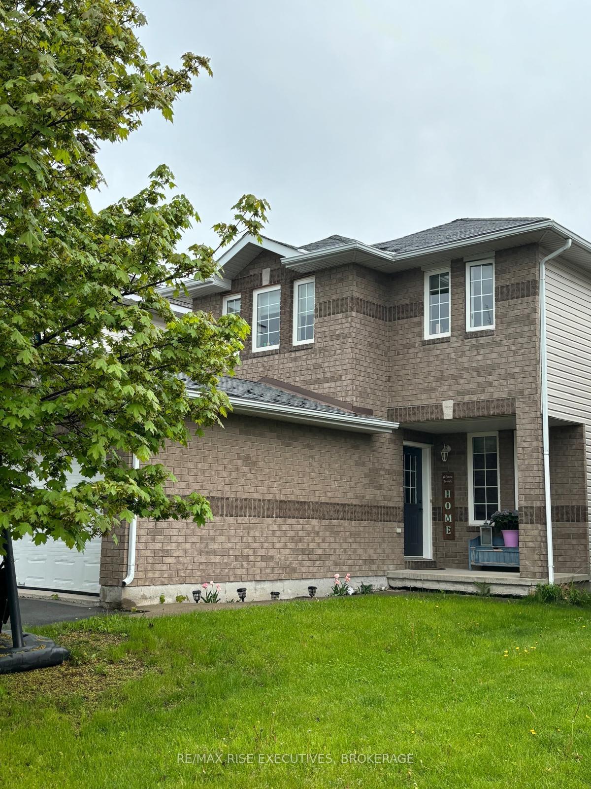 Photo 1 of 1872 Berrywood Crescent, Kingston, City Northwest — HOMEH