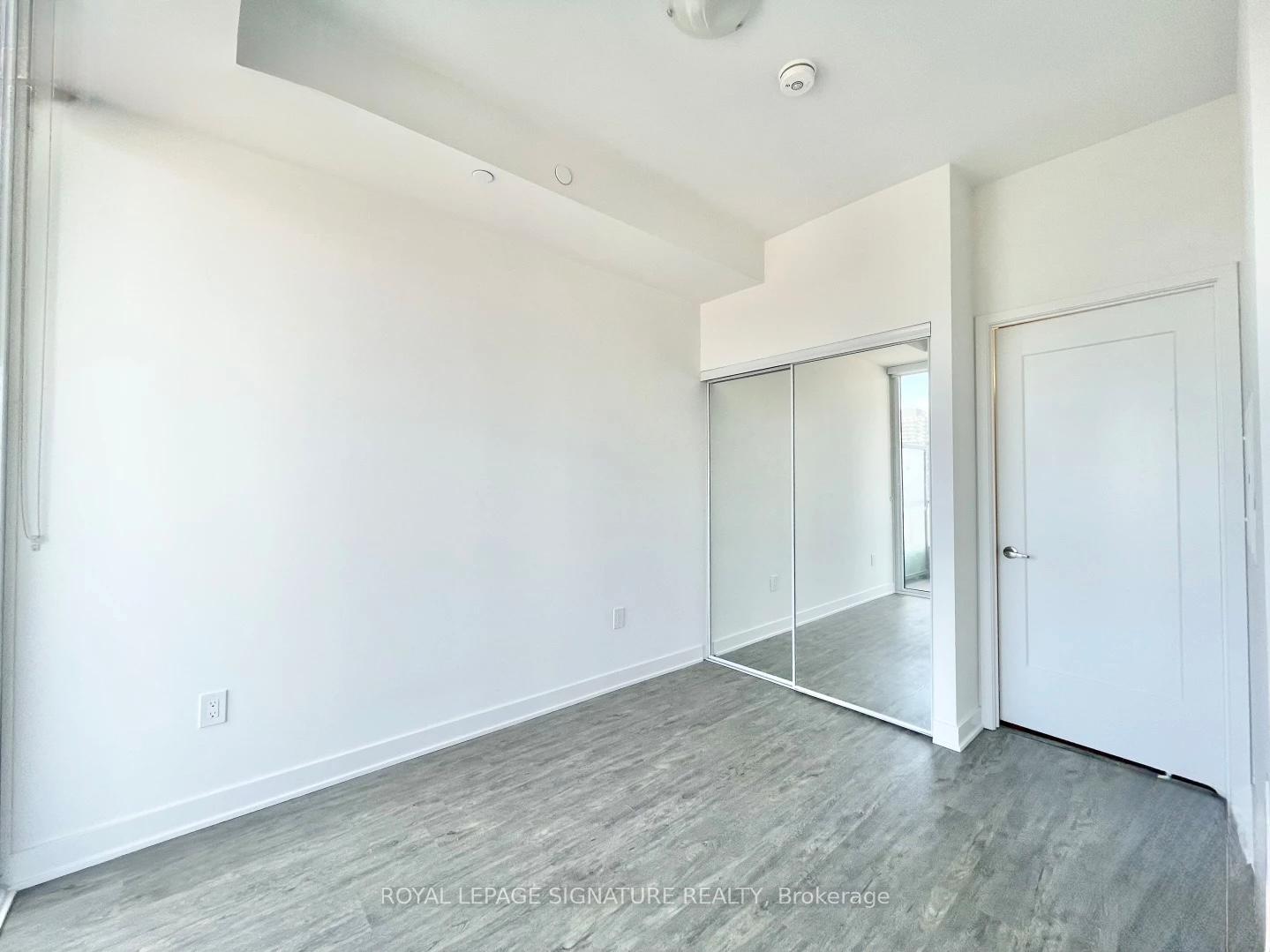 Photo 6 of Unit 1502, 70 Princess Street, Toronto, Moss Park — HOMEH
