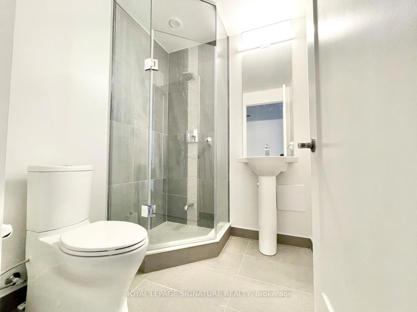Photo 10 of Unit 1502, 70 Princess Street, Toronto, Moss Park — HOMEH