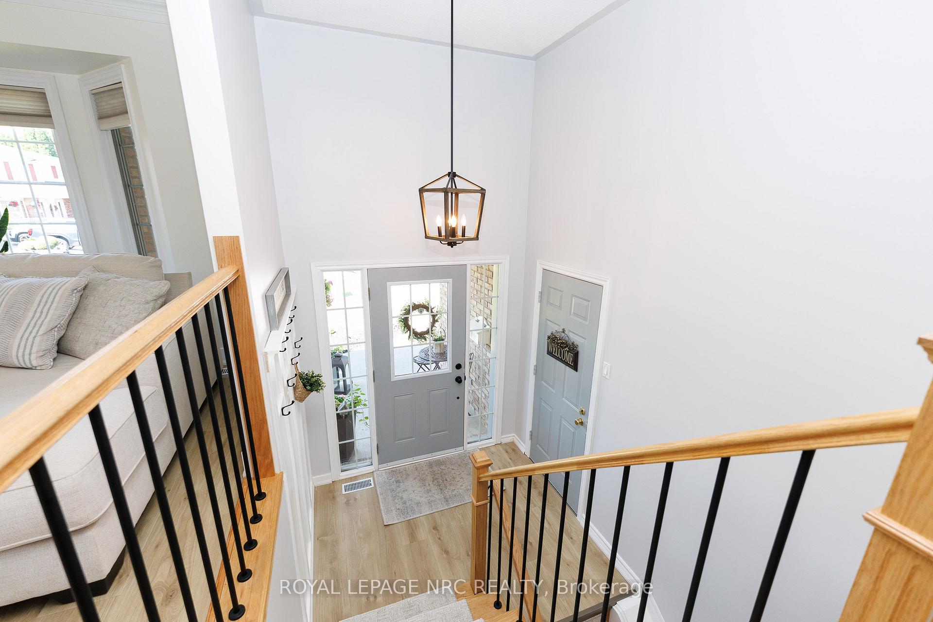 Photo 3 of 27 Bahama Bay, St. Catharines, Bunting/Linwell — HOMEH